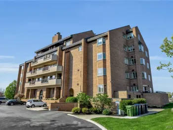 Property at 40 Waterfront Circle, Buffalo, NY 14202