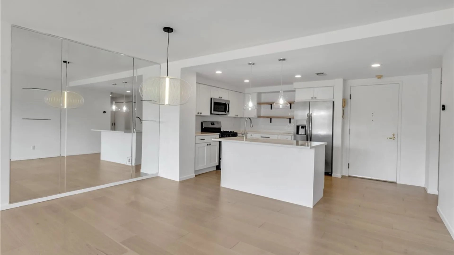 Property at 40 Waterfront Circle, Buffalo, NY 14202 7