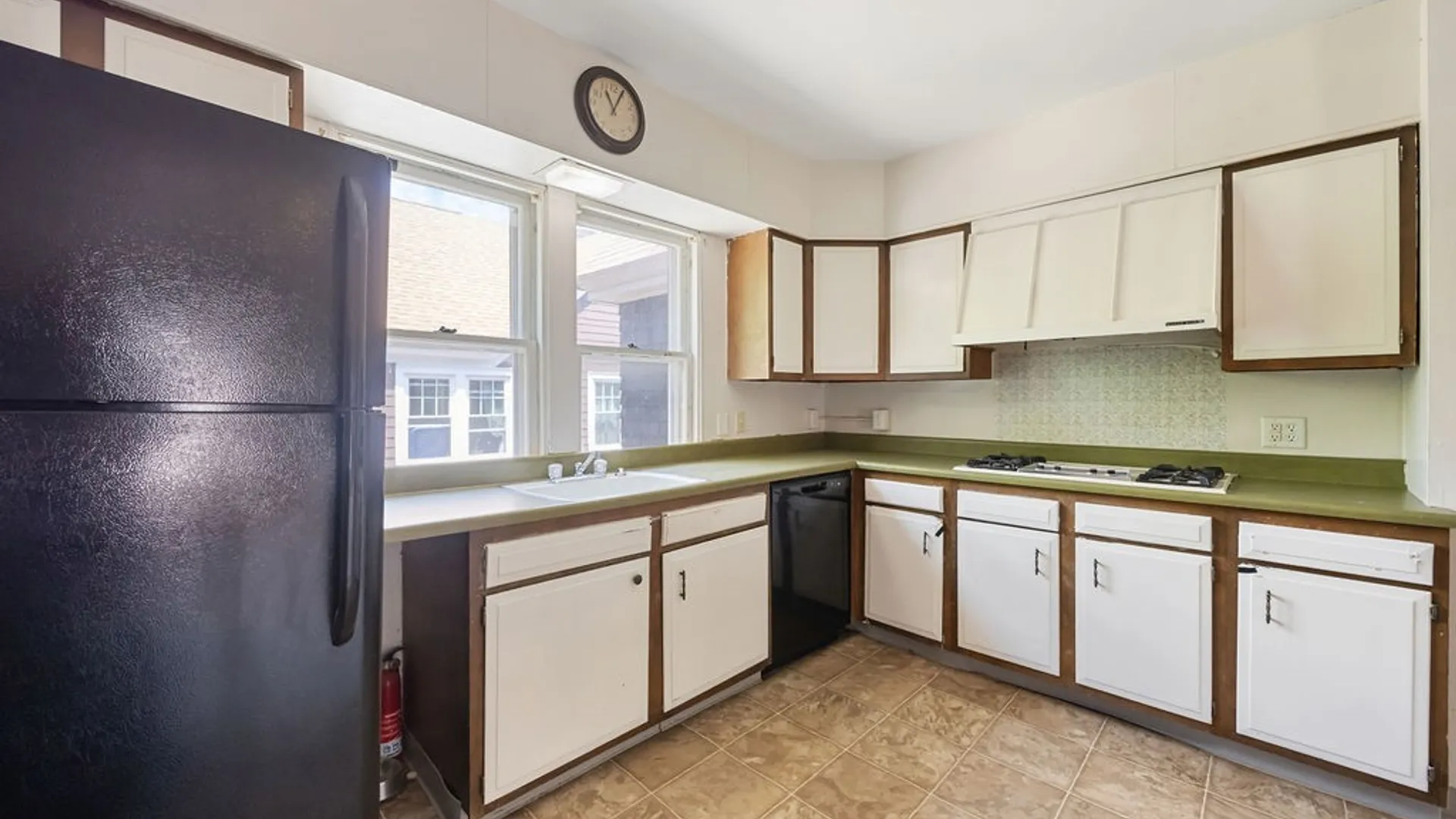 Property at 1016 Lancaster Avenue, Syracuse, NY 13210 10