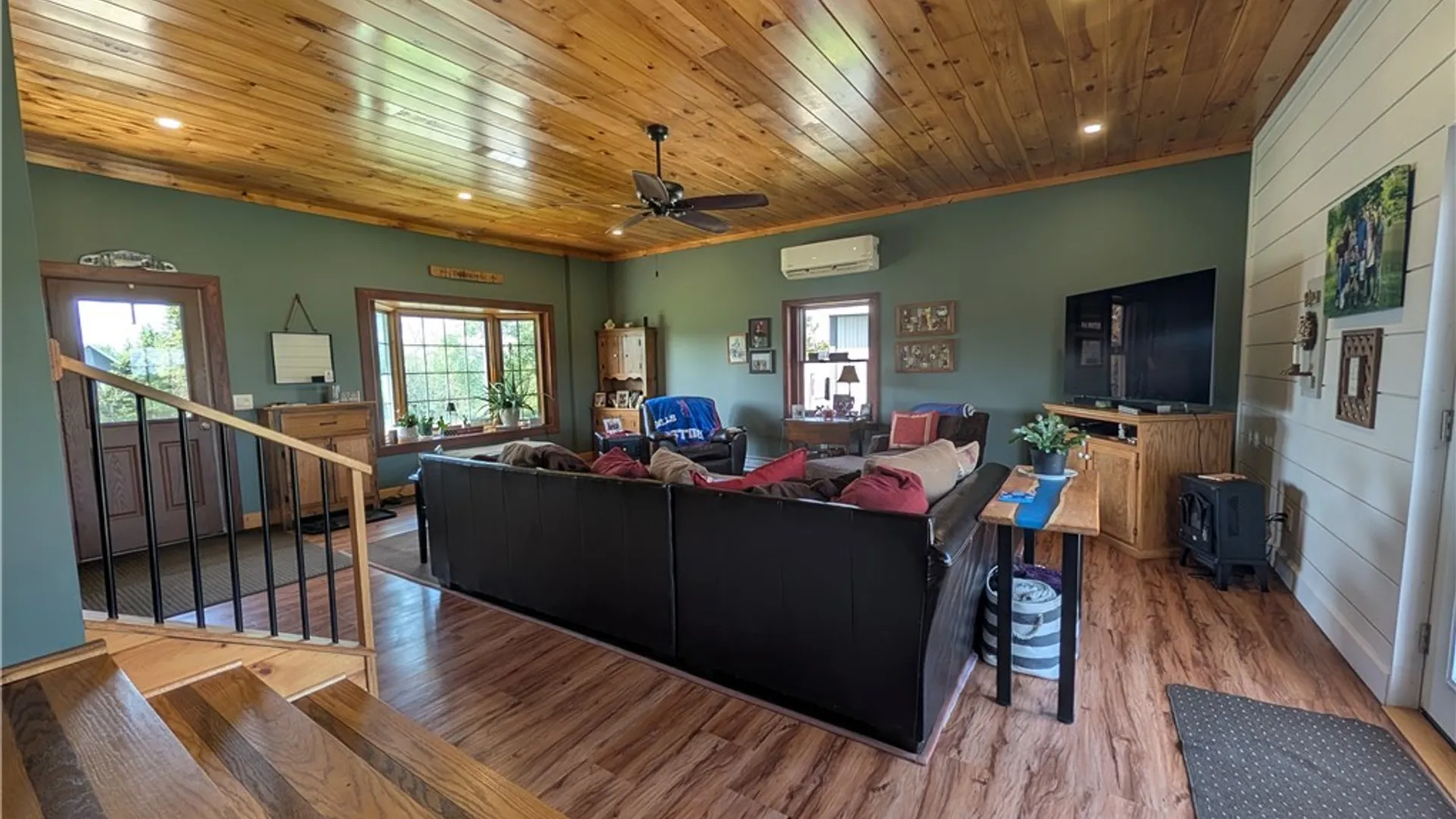 Property at 13400 Parker Road, Holland, NY 14080 13