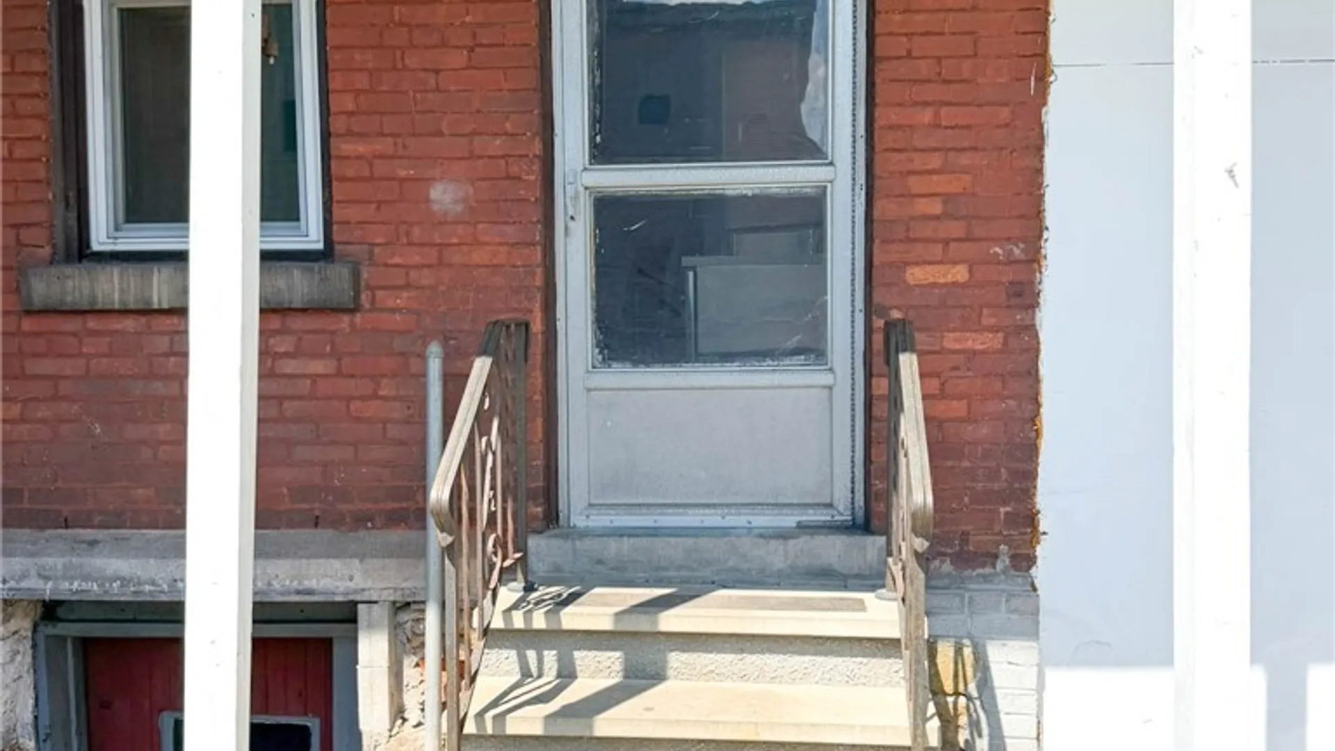 Property at 1129 Summit Place, Utica, NY 13501 31
