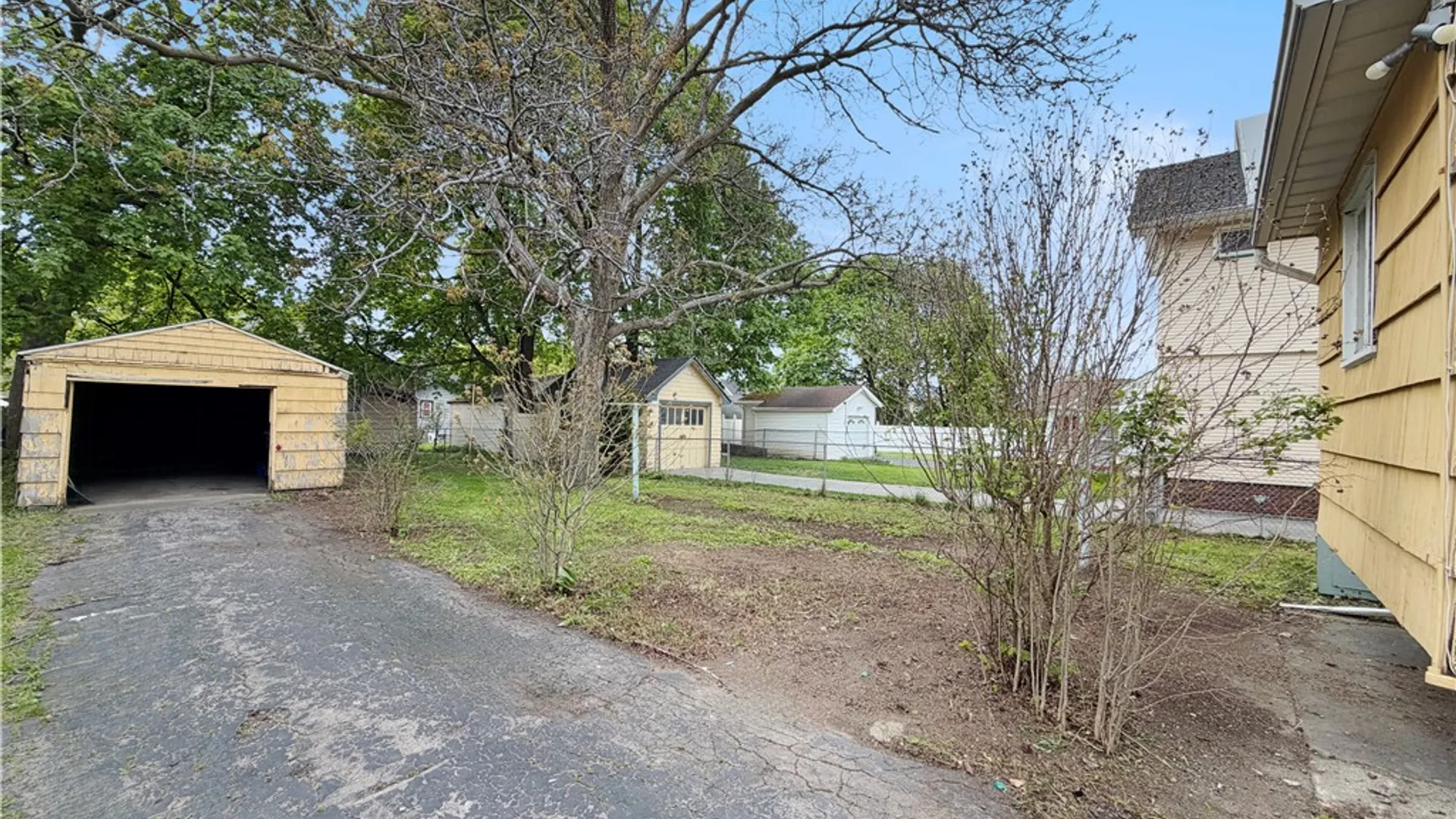 Property at 35 Wakefield Street, Rochester, NY 14621 8