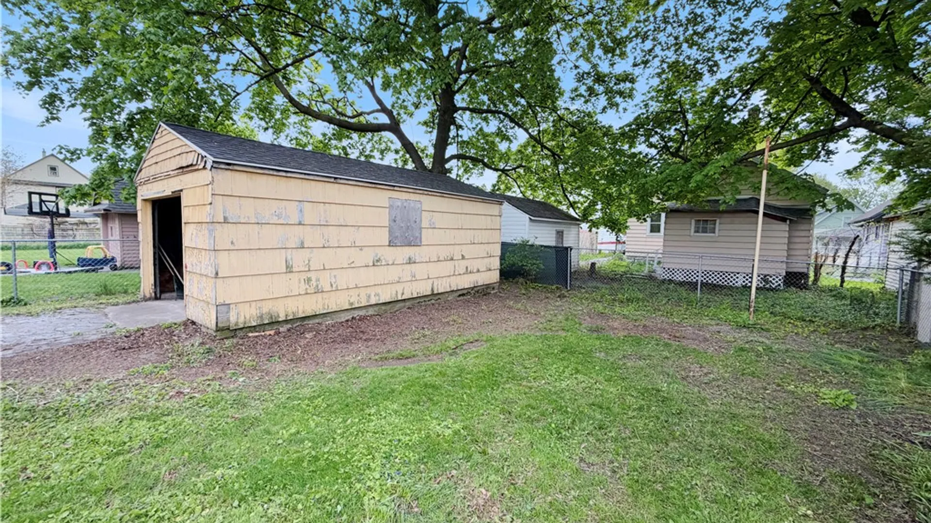 Property at 35 Wakefield Street, Rochester, NY 14621 10