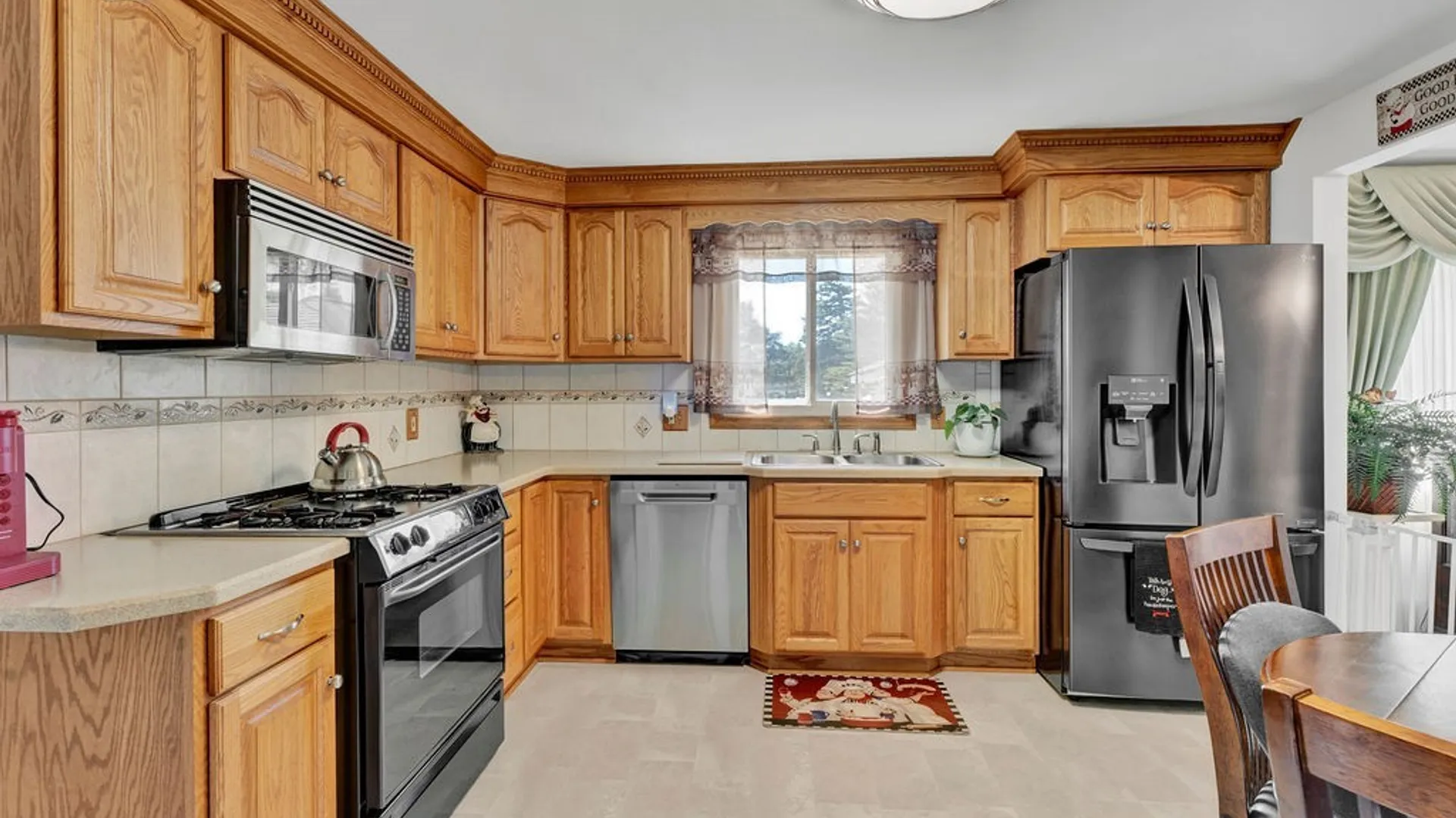 Property at 182 Messer Avenue, Cheektowaga, NY 14043 16