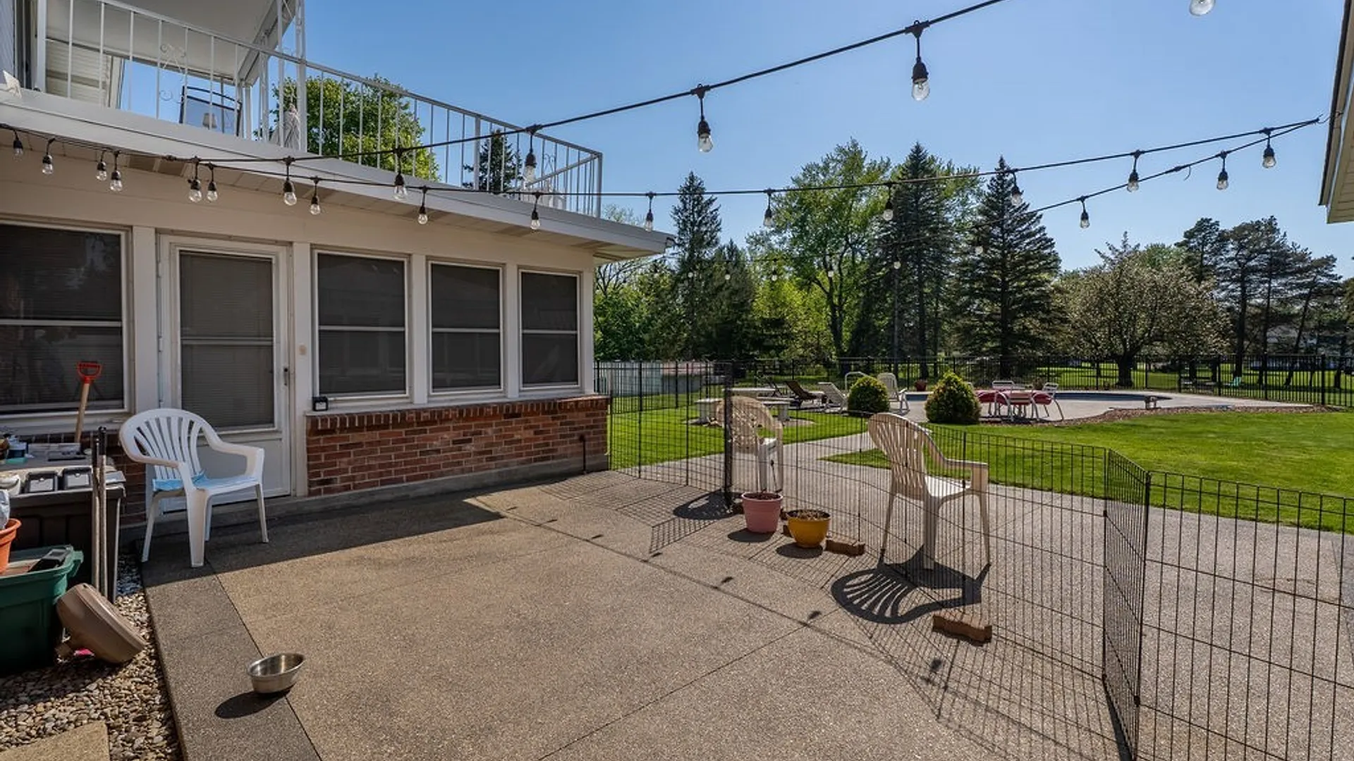 Property at 182 Messer Avenue, Cheektowaga, NY 14043 34
