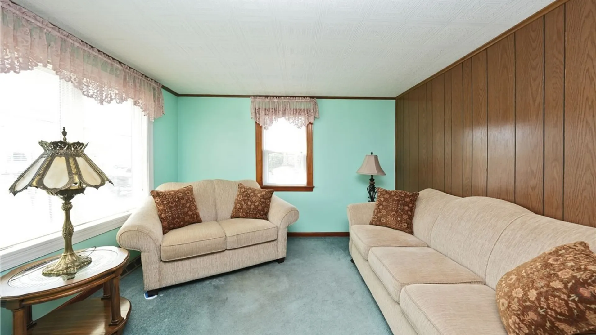 Property at 51 Orchard Avenue, Hamburg, NY 14219 10