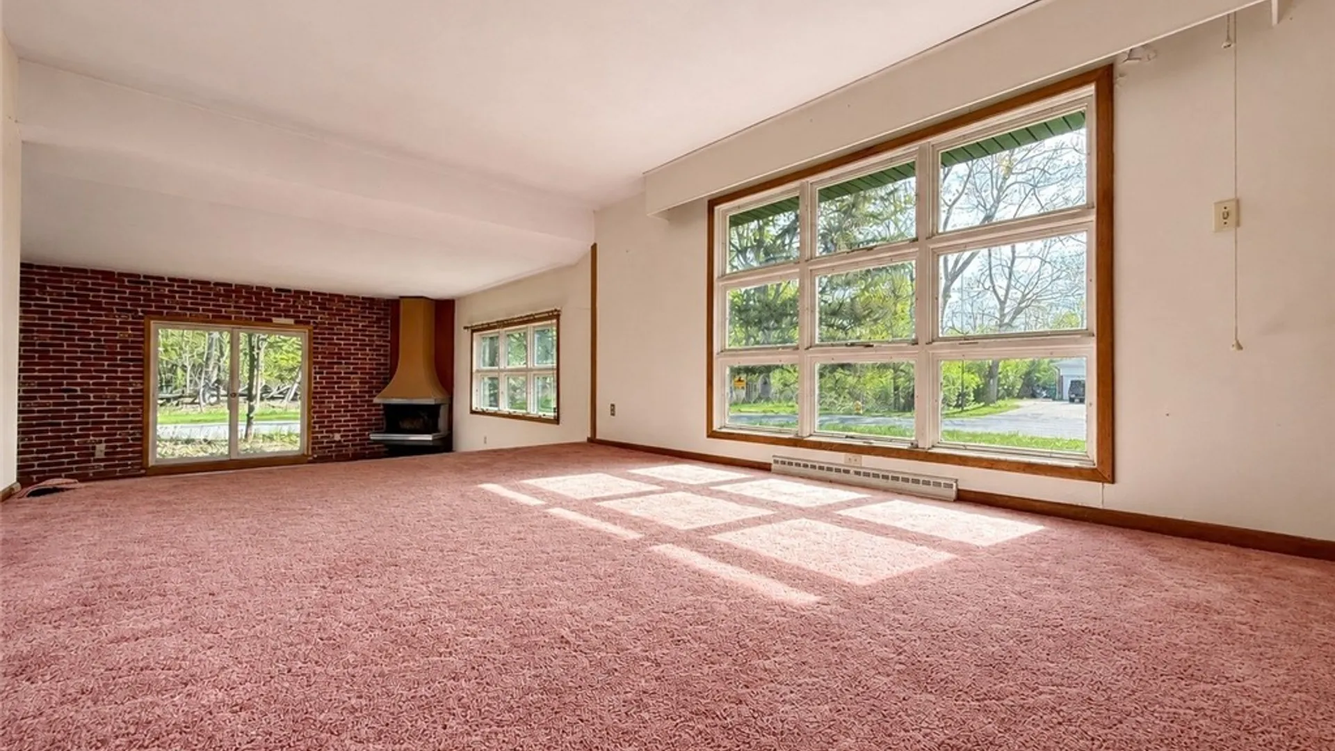 Property at 4540 Gentwood Drive, Clarence, NY 14221 8