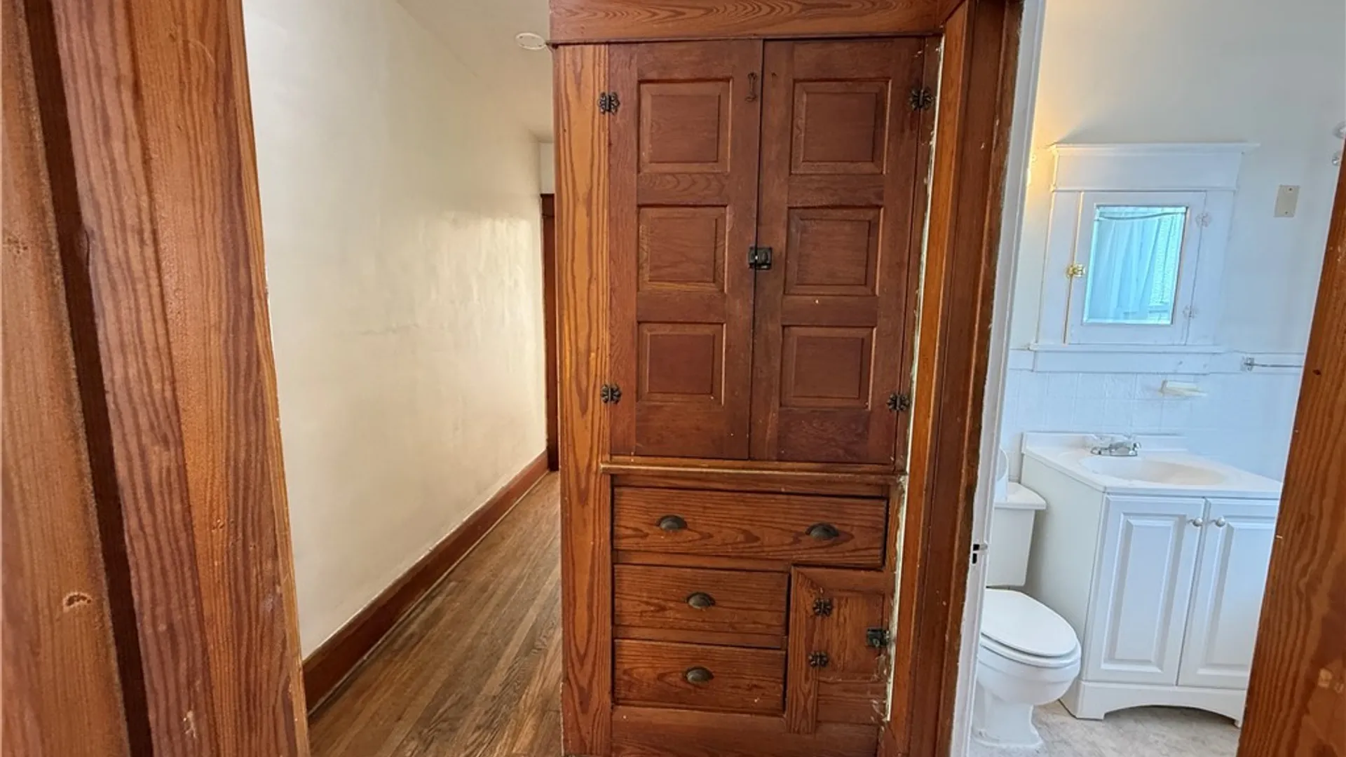 Property at 22 Briggs Avenue, Buffalo, NY 14207 23