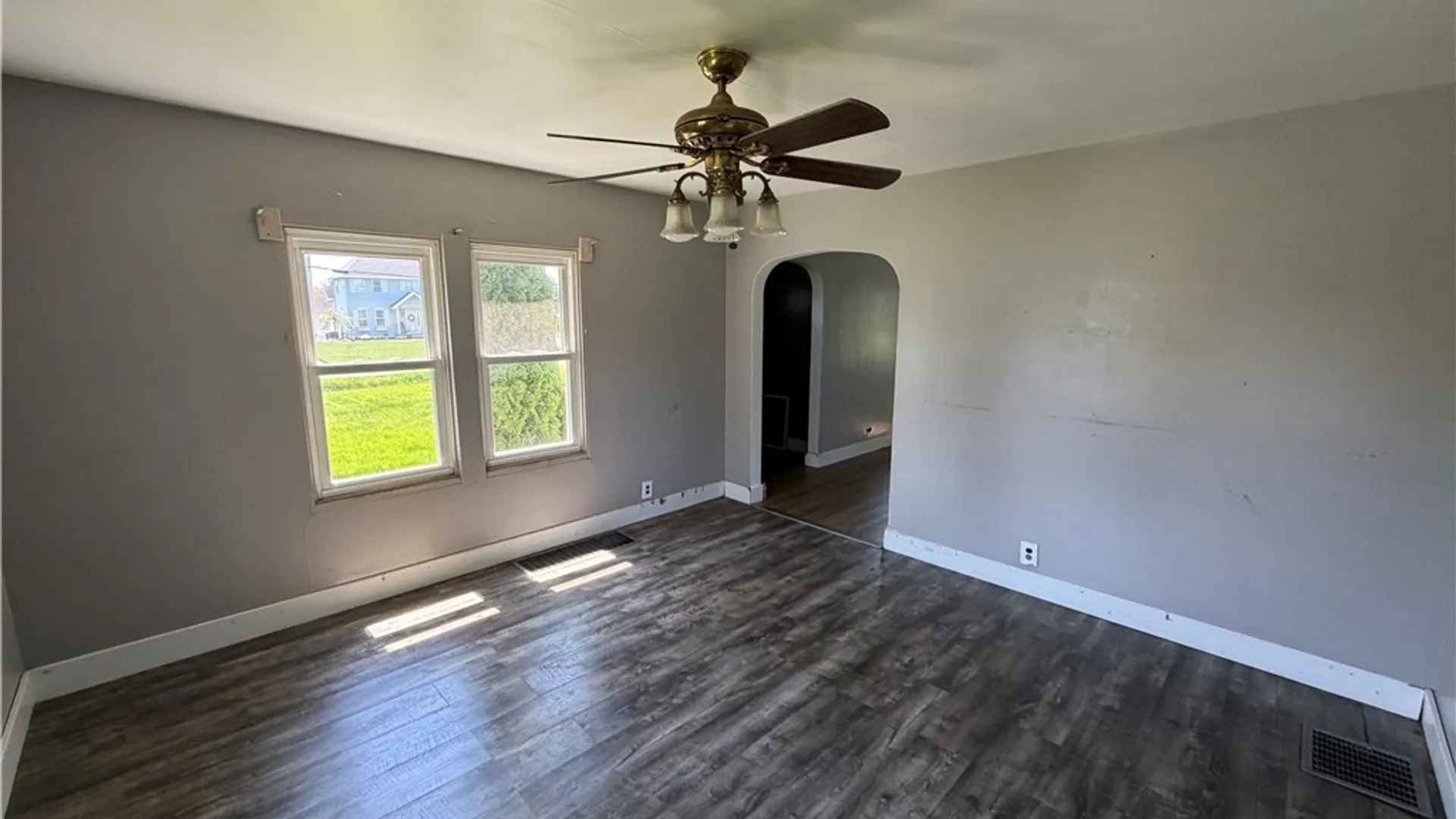 Property at 7453 Lincoln Avenue Extension, Lockport Town, NY 14094 11