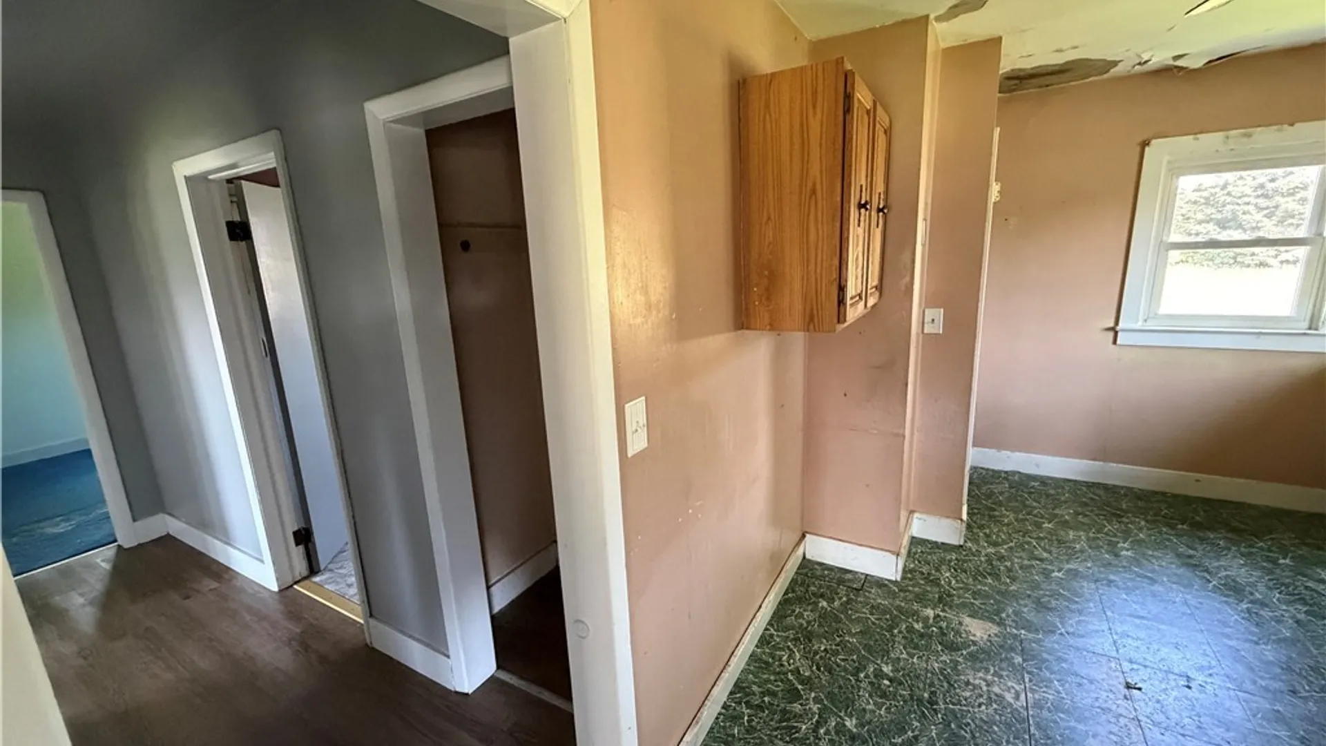 Property at 7453 Lincoln Avenue Extension, Lockport Town, NY 14094 15