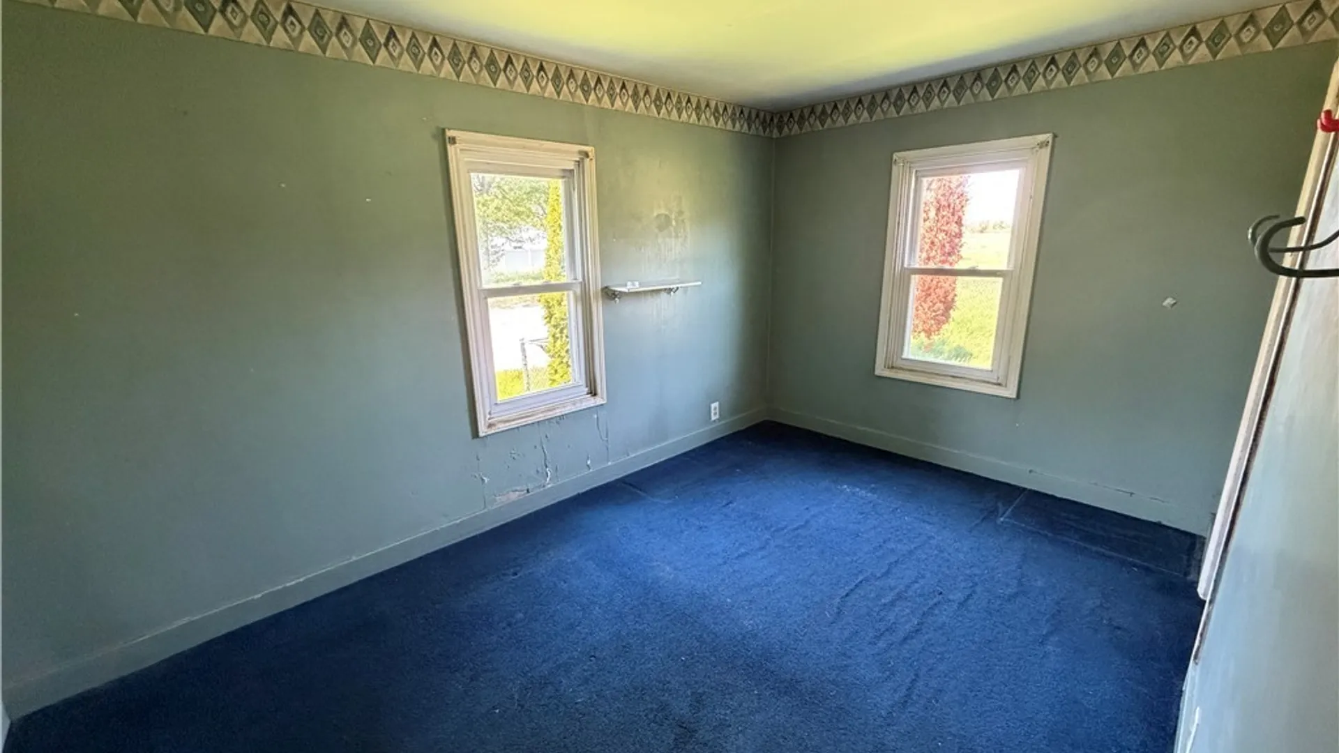 Property at 7453 Lincoln Avenue Extension, Lockport Town, NY 14094 17