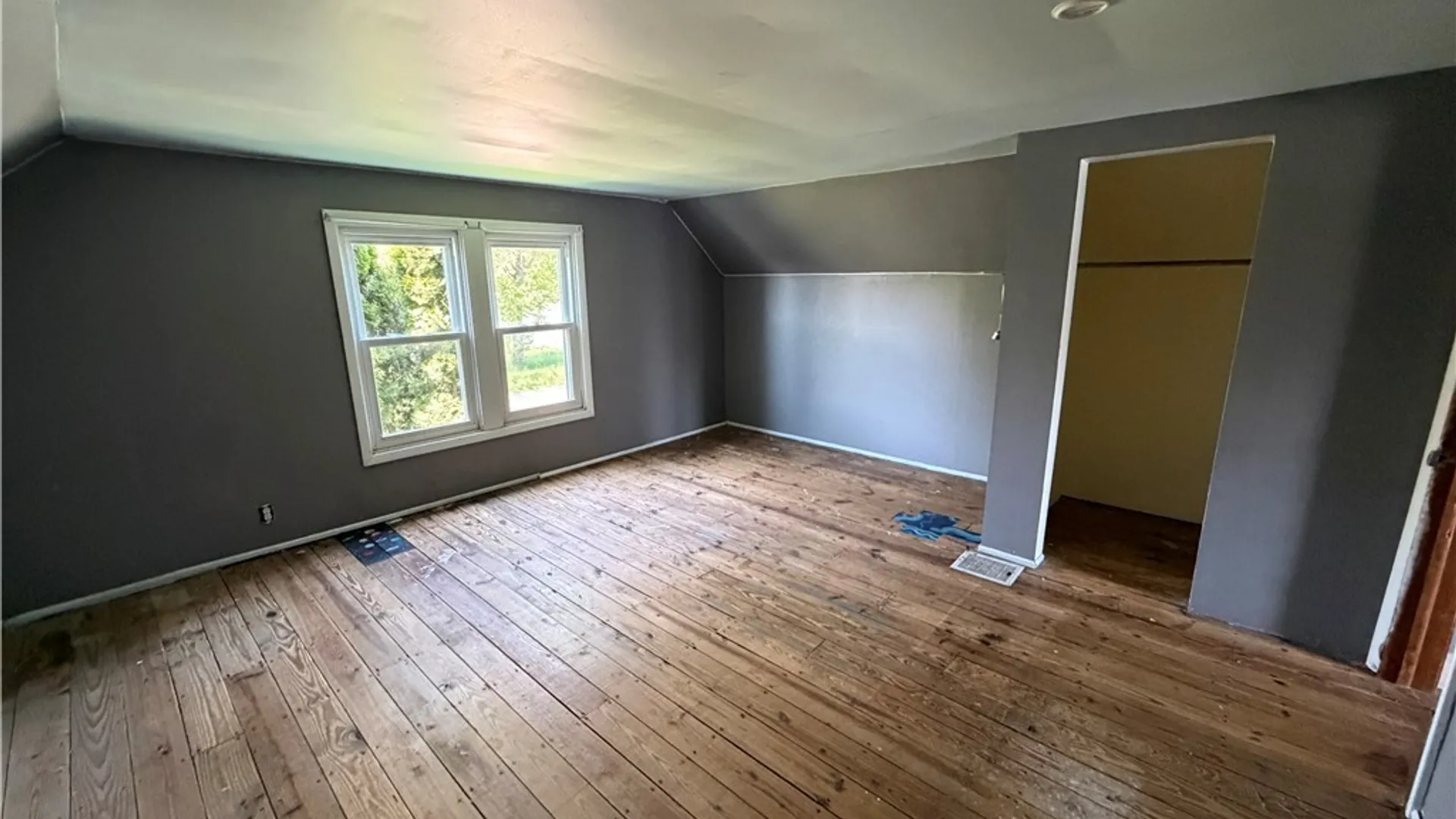 Property at 7453 Lincoln Avenue Extension, Lockport Town, NY 14094 24