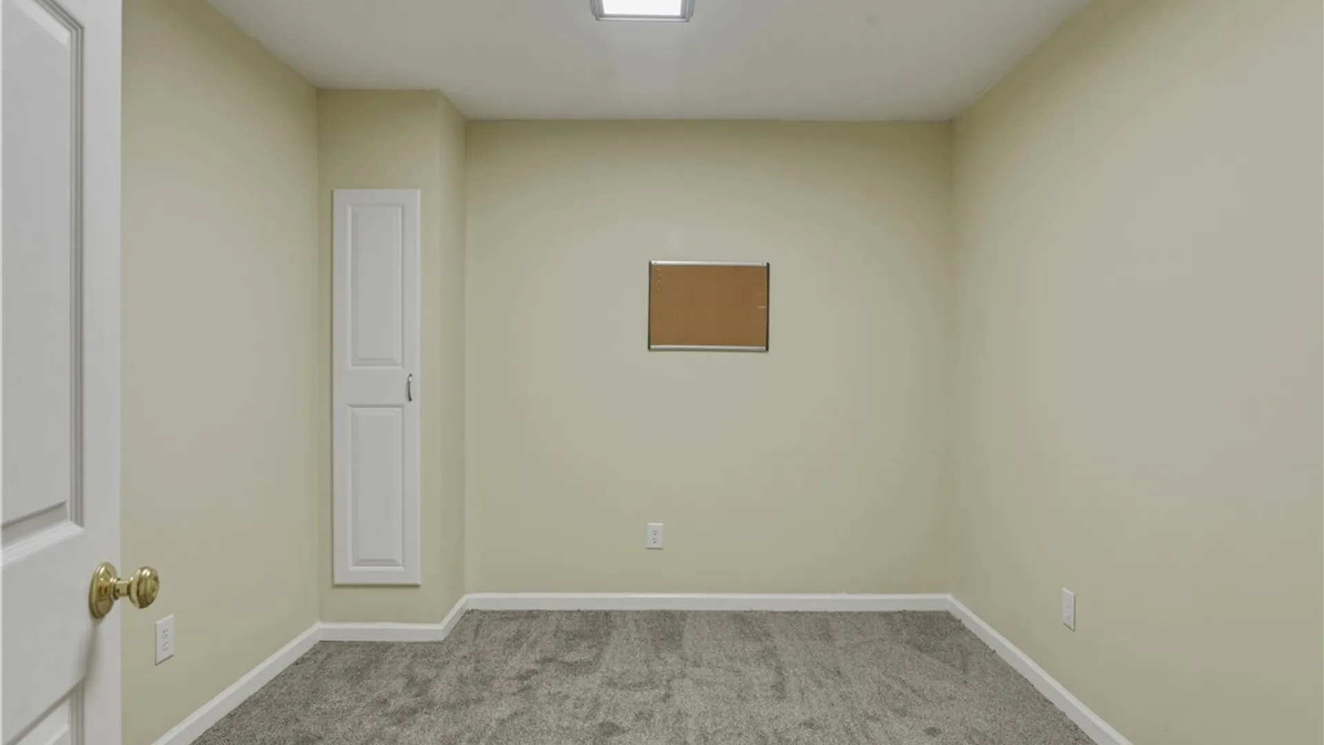 Property at 404 Demarest Parkway, Elmira, NY 14905 36
