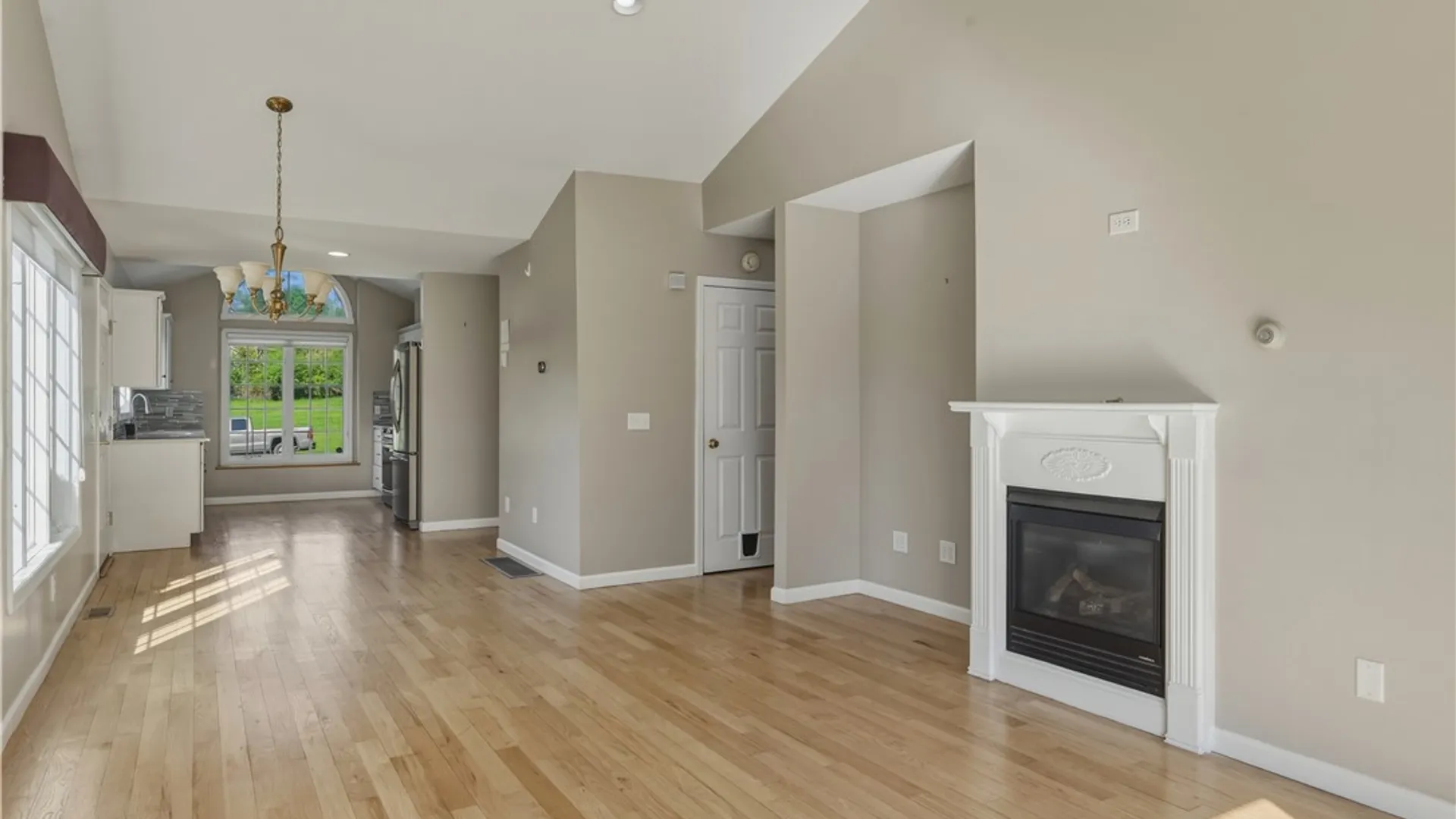 Property at 404 Demarest Parkway, Elmira, NY 14905 5