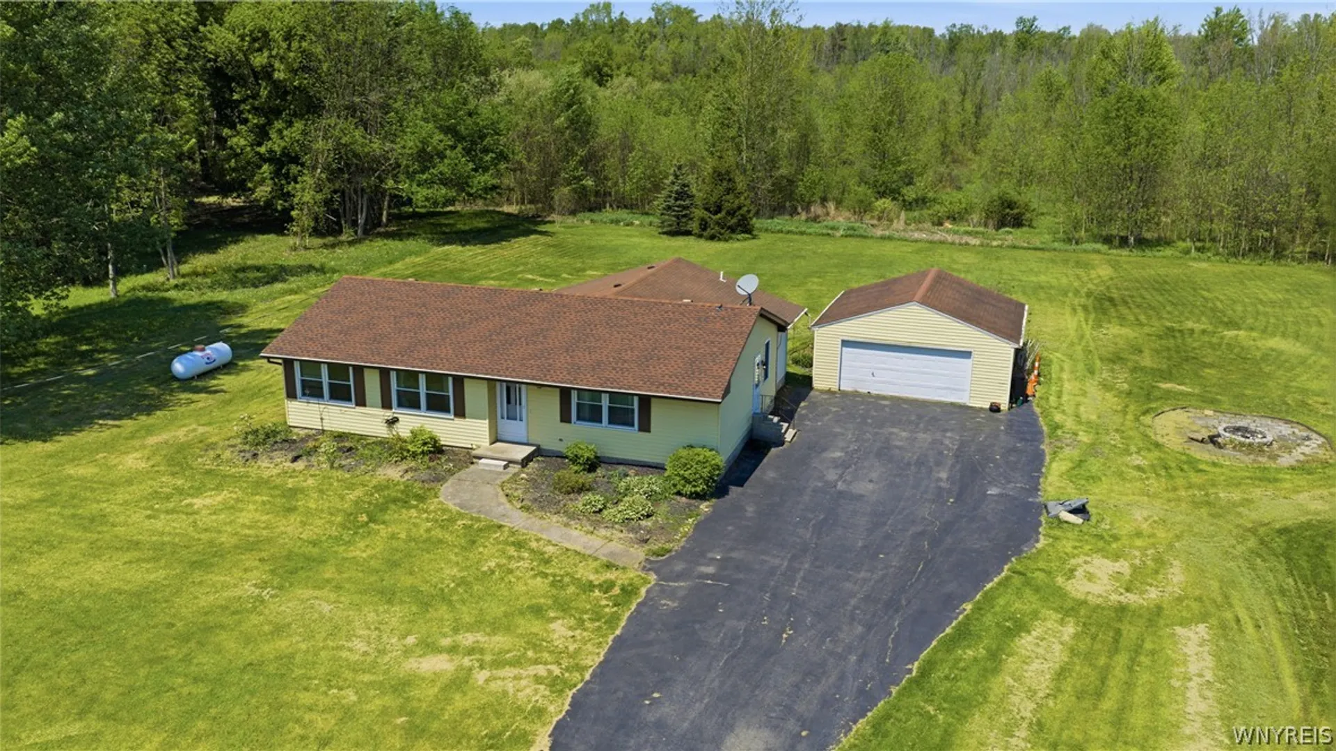 Property at 4889 Ide Road, Wilson, NY 14127 4