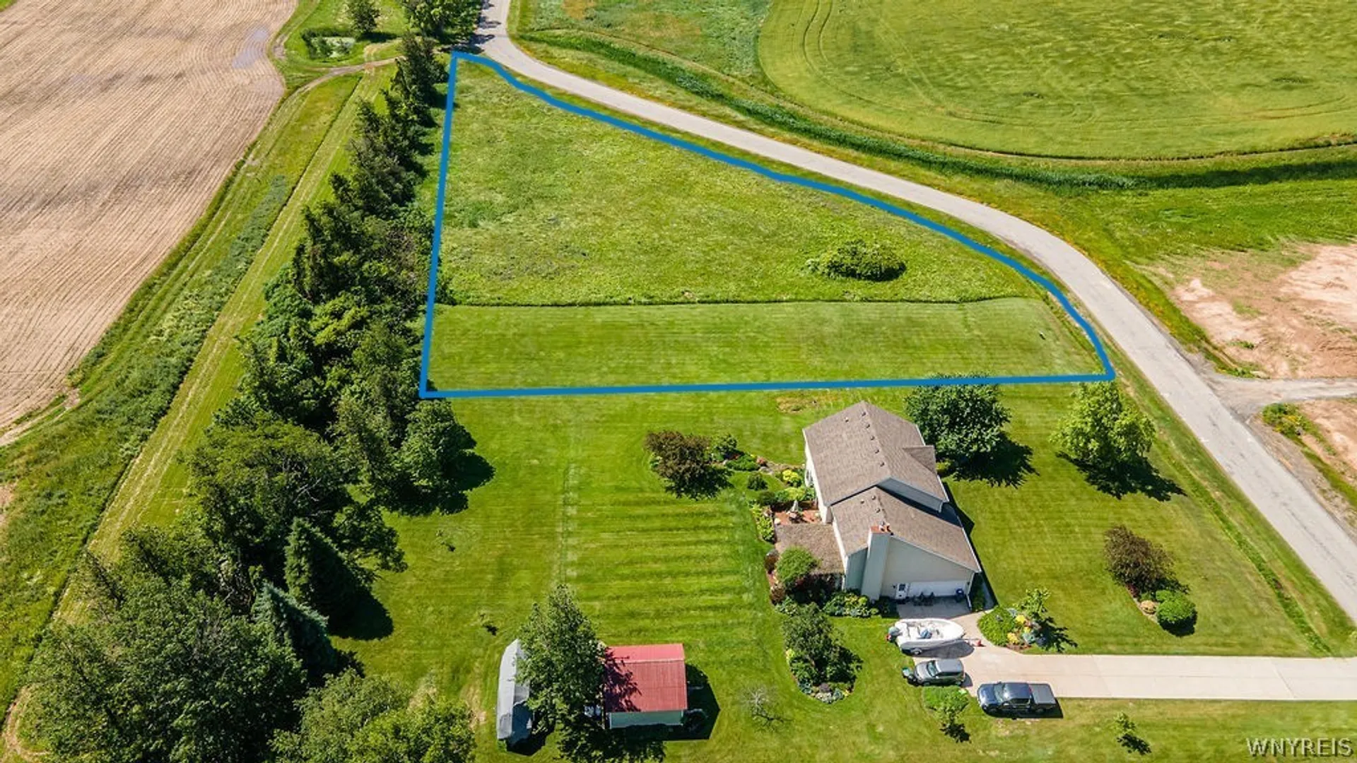 Property at 1269 Lake Pointe Drive, Newfane, NY 14008 9