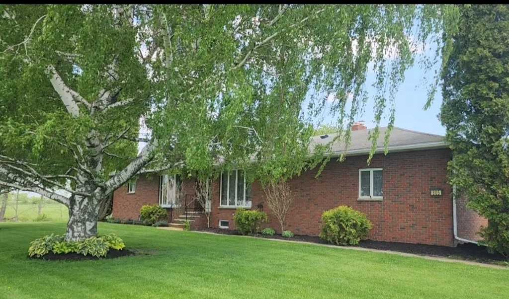 Property at 805 N Pre Emption Road, Benton, NY 14527