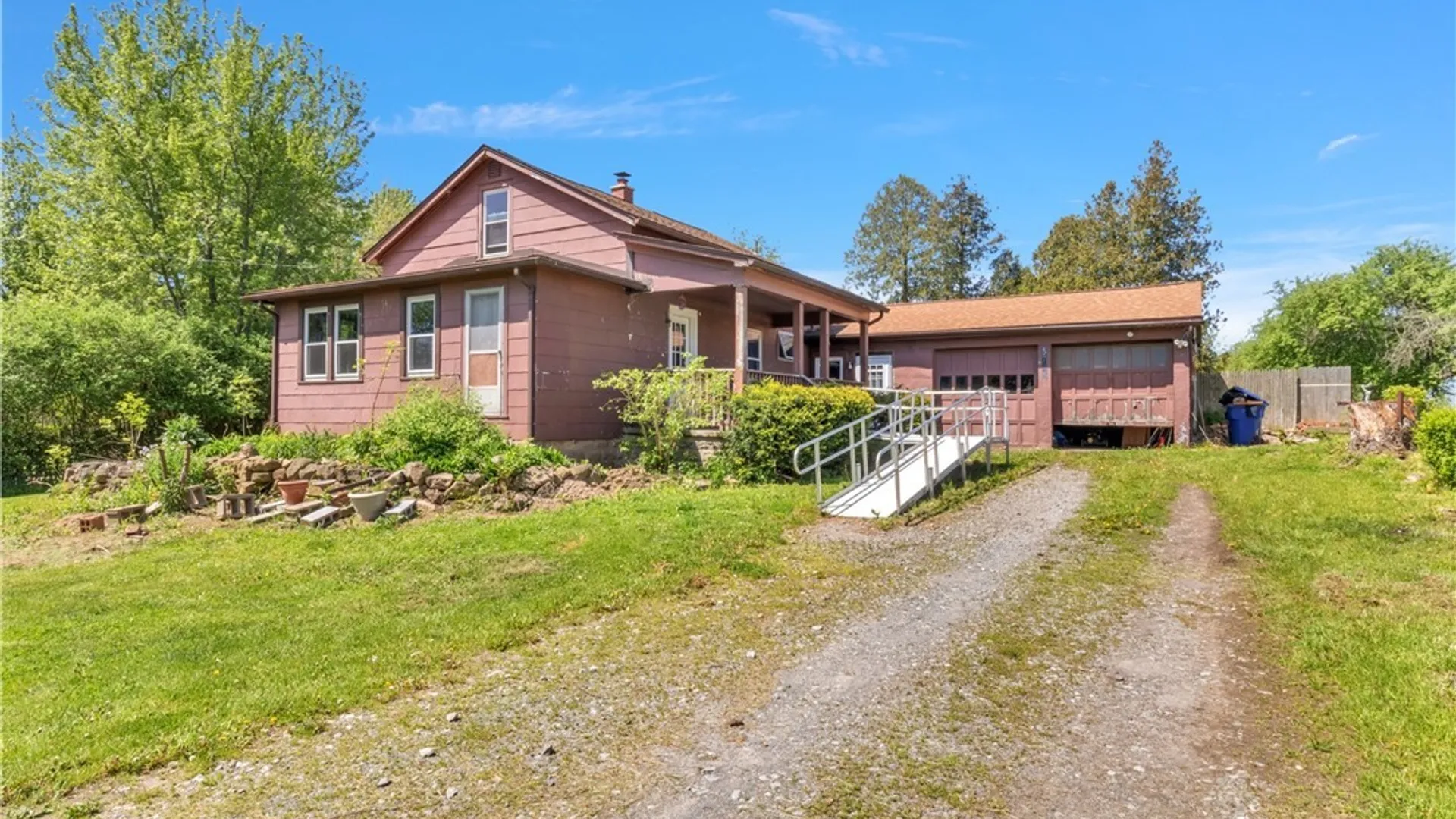 Property at 5748 Campbell Boulevard, Cambria, NY 14094 5