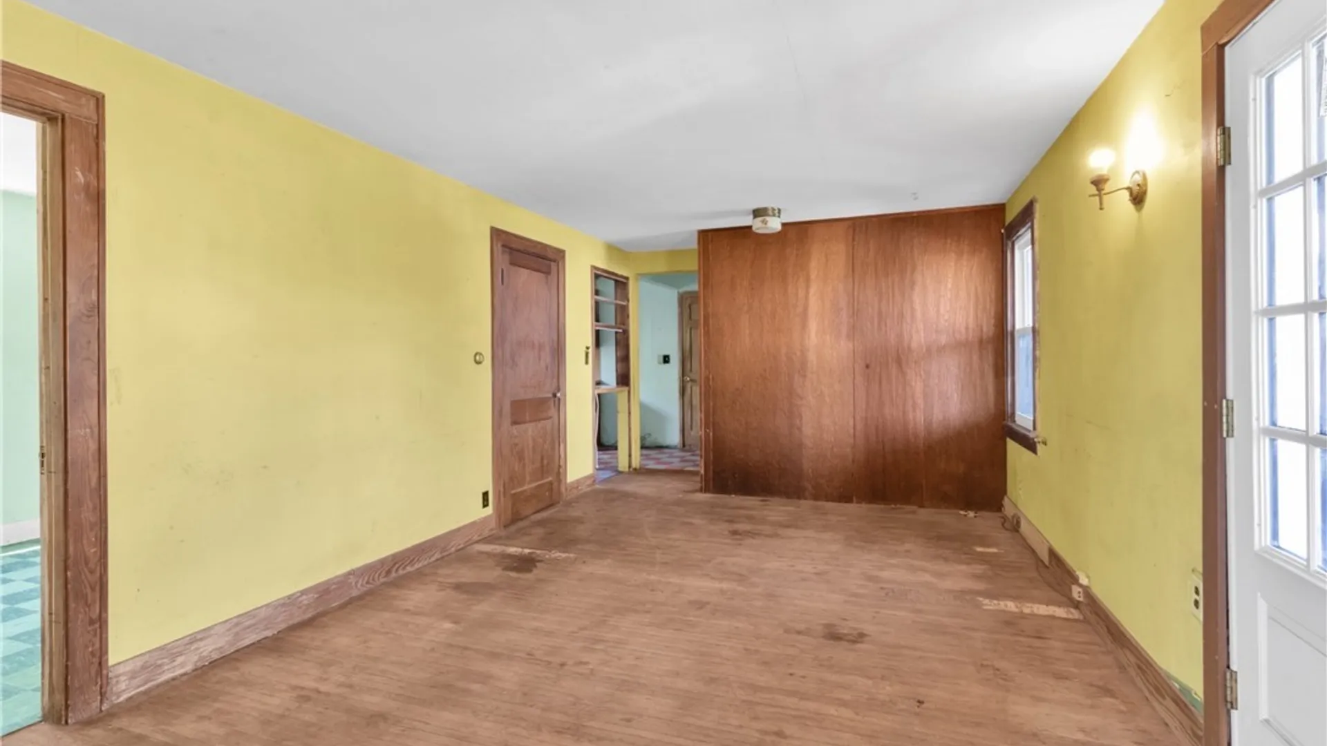 Property at 5748 Campbell Boulevard, Cambria, NY 14094 13