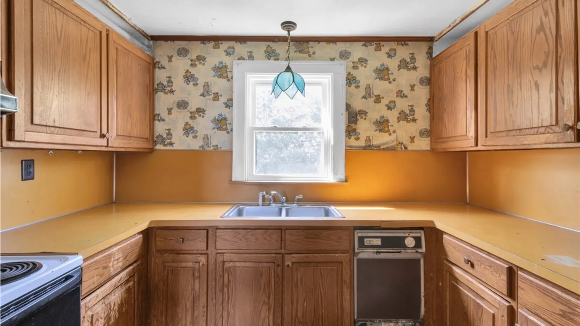 Property at 5748 Campbell Boulevard, Cambria, NY 14094 15