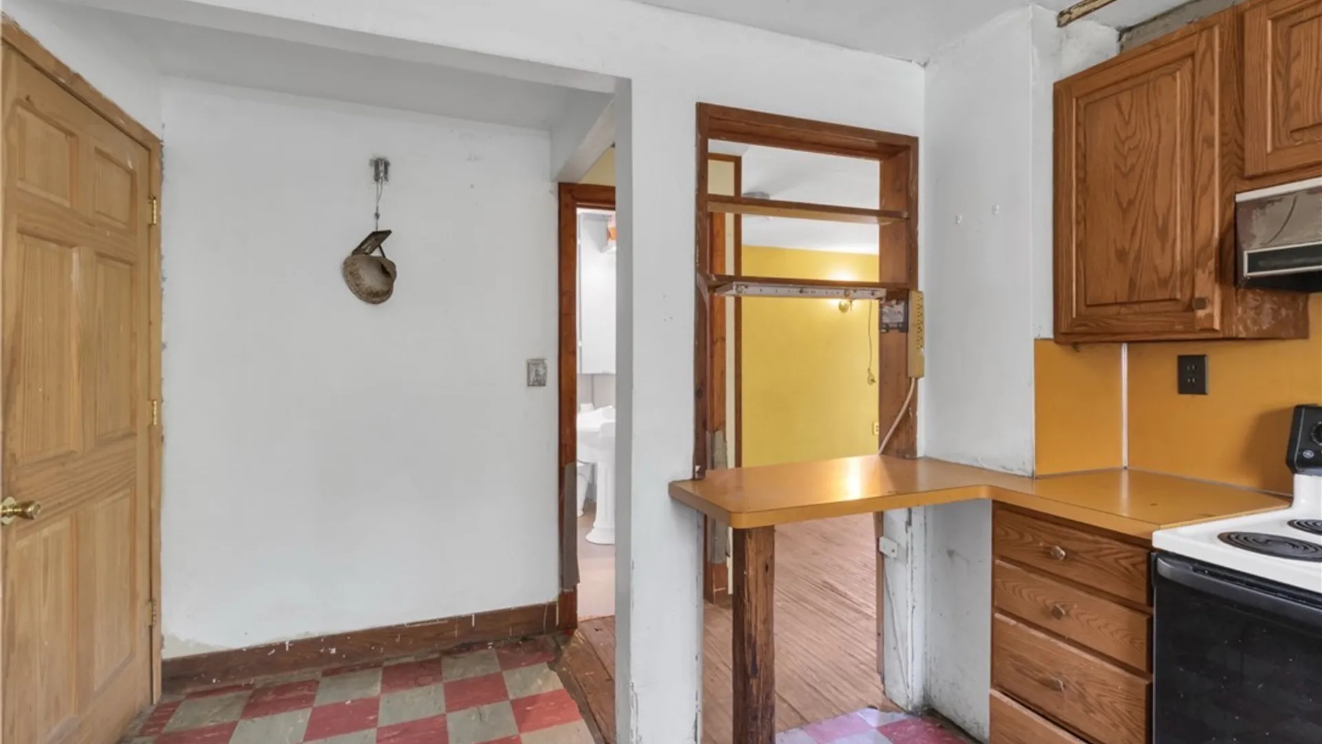 Property at 5748 Campbell Boulevard, Cambria, NY 14094 17