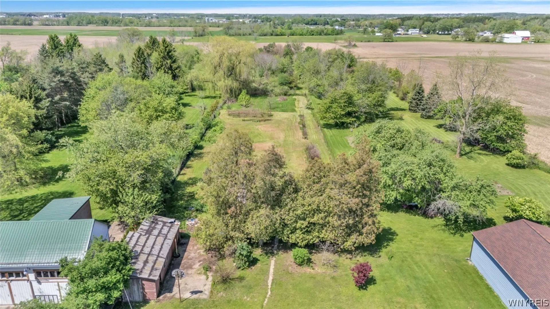 Property at 5748 Campbell Boulevard, Cambria, NY 14094 41