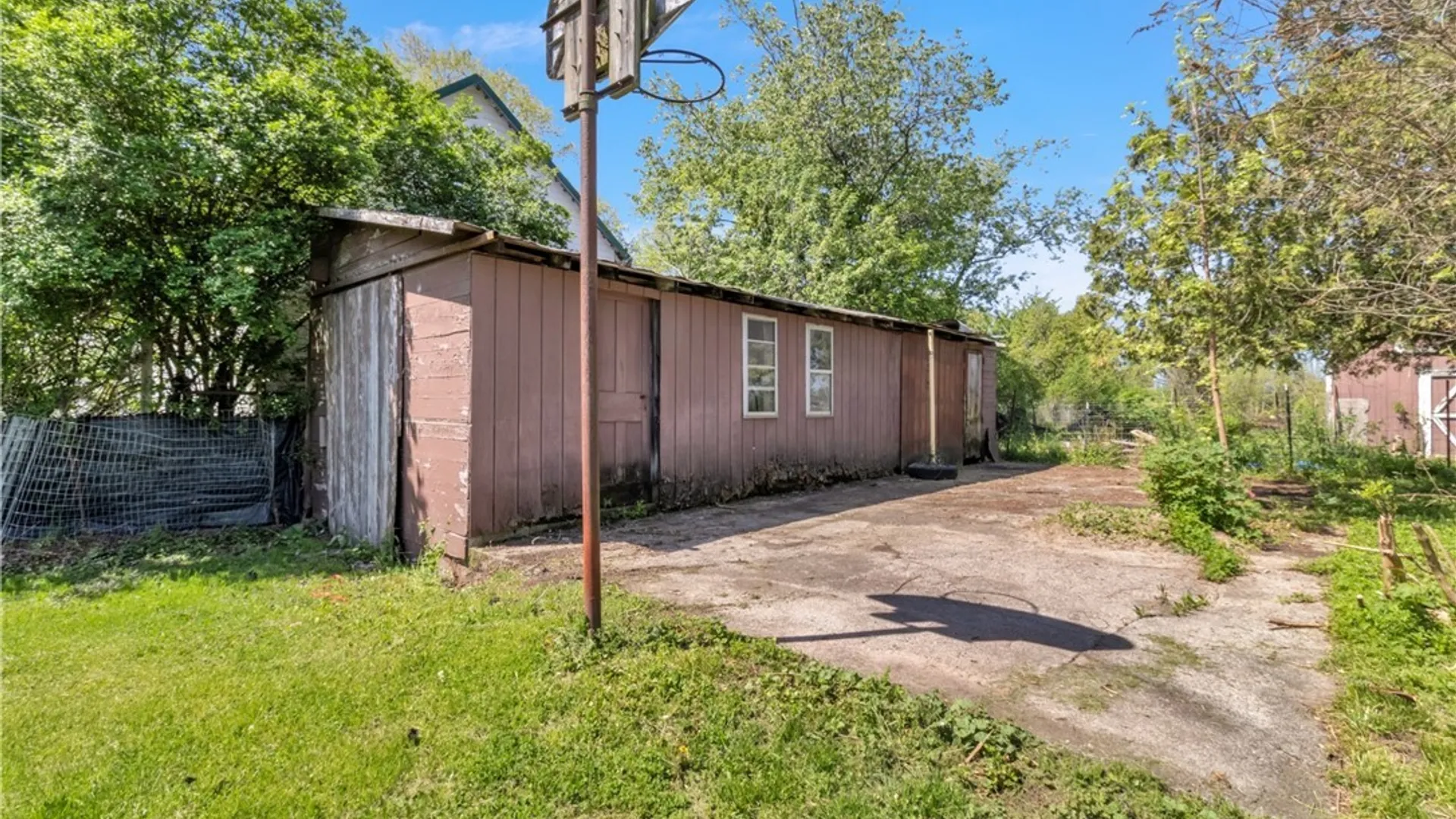 Property at 5748 Campbell Boulevard, Cambria, NY 14094 37