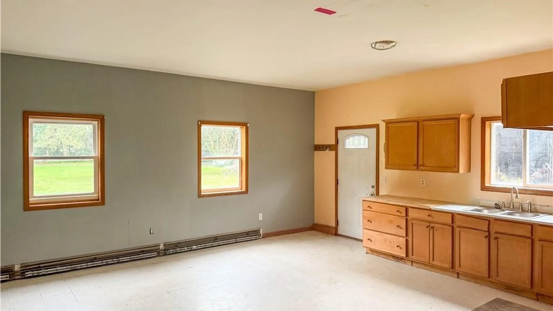 Property at 7486 Olean Road, Holland, NY 14080 17