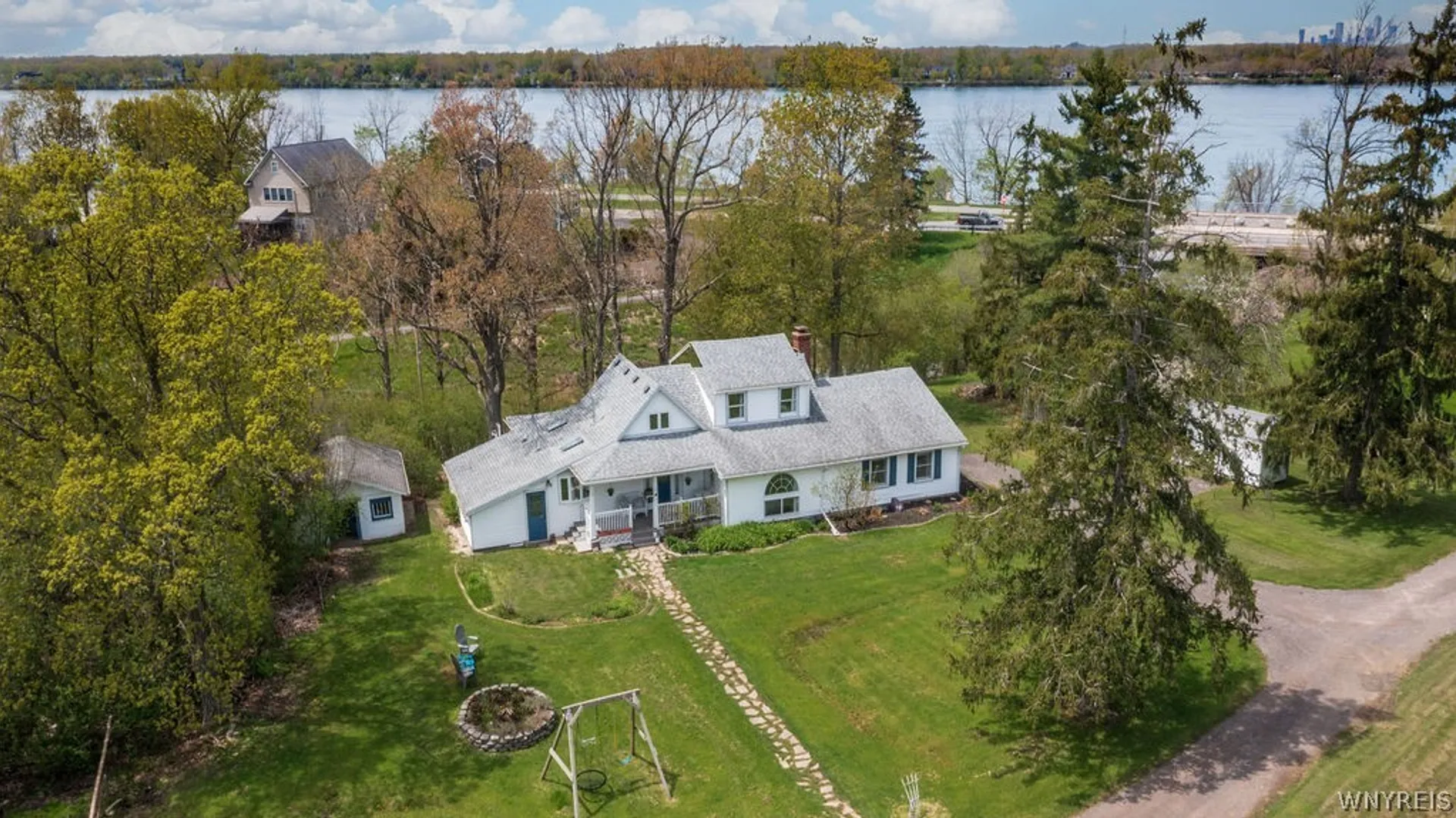 Property at 3179 West River Road, Grand Island, NY 14072 3