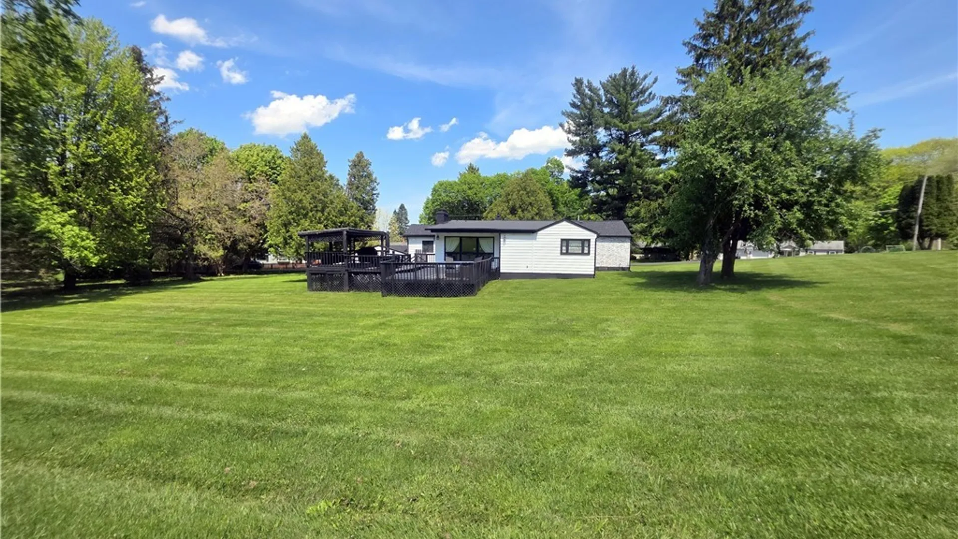 Property at 5046 Bradbury Drive, Onondaga, NY 13215 10