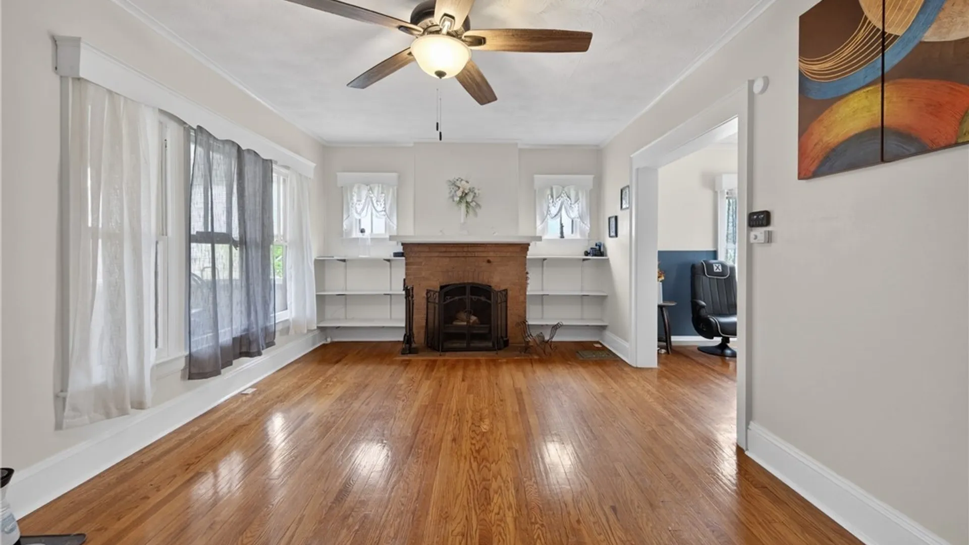 Property at 207 Parkway Drive, Syracuse, NY 13207 8