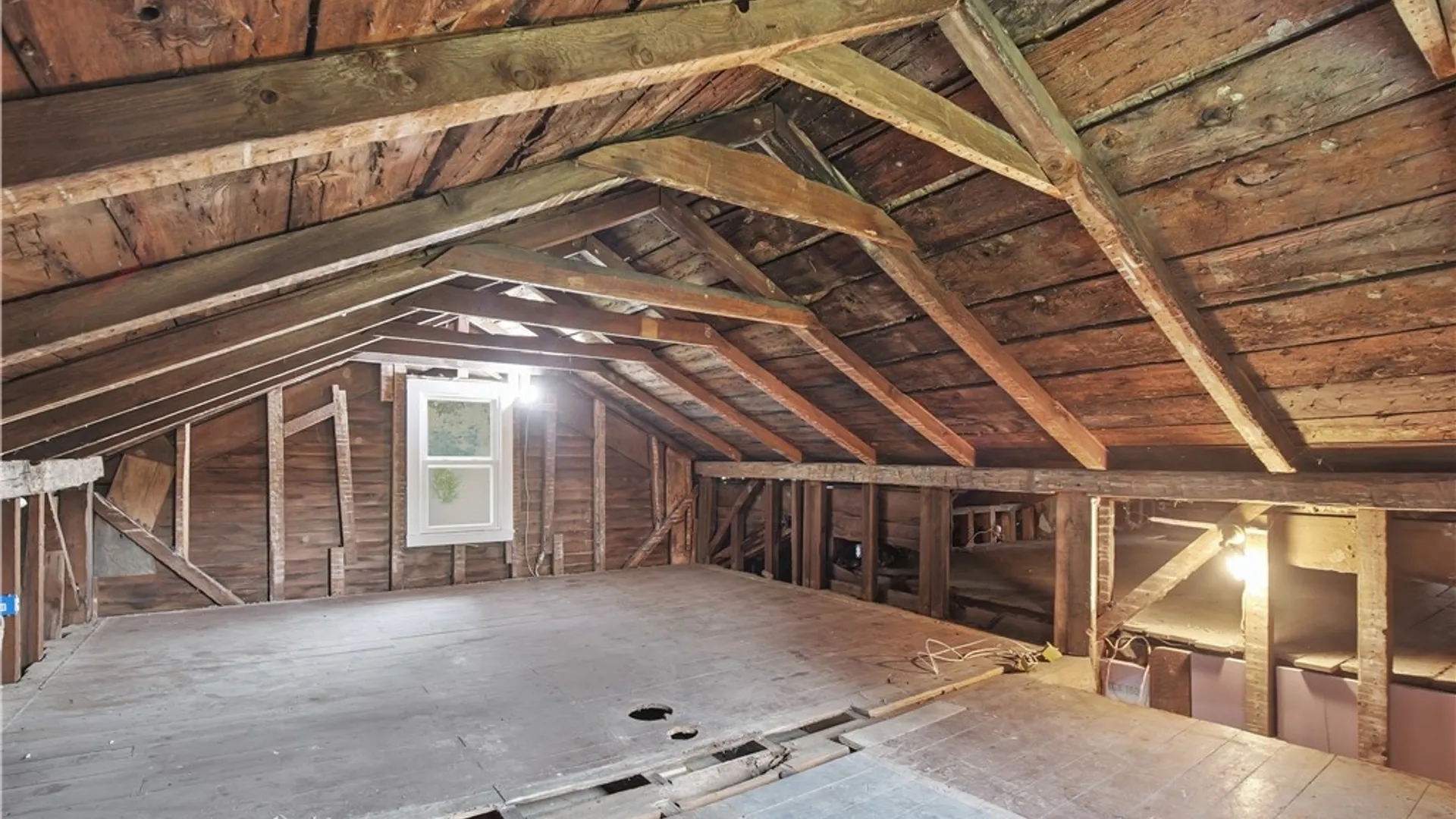Property at 18 East Avenue, Charlotte, NY 14782 23