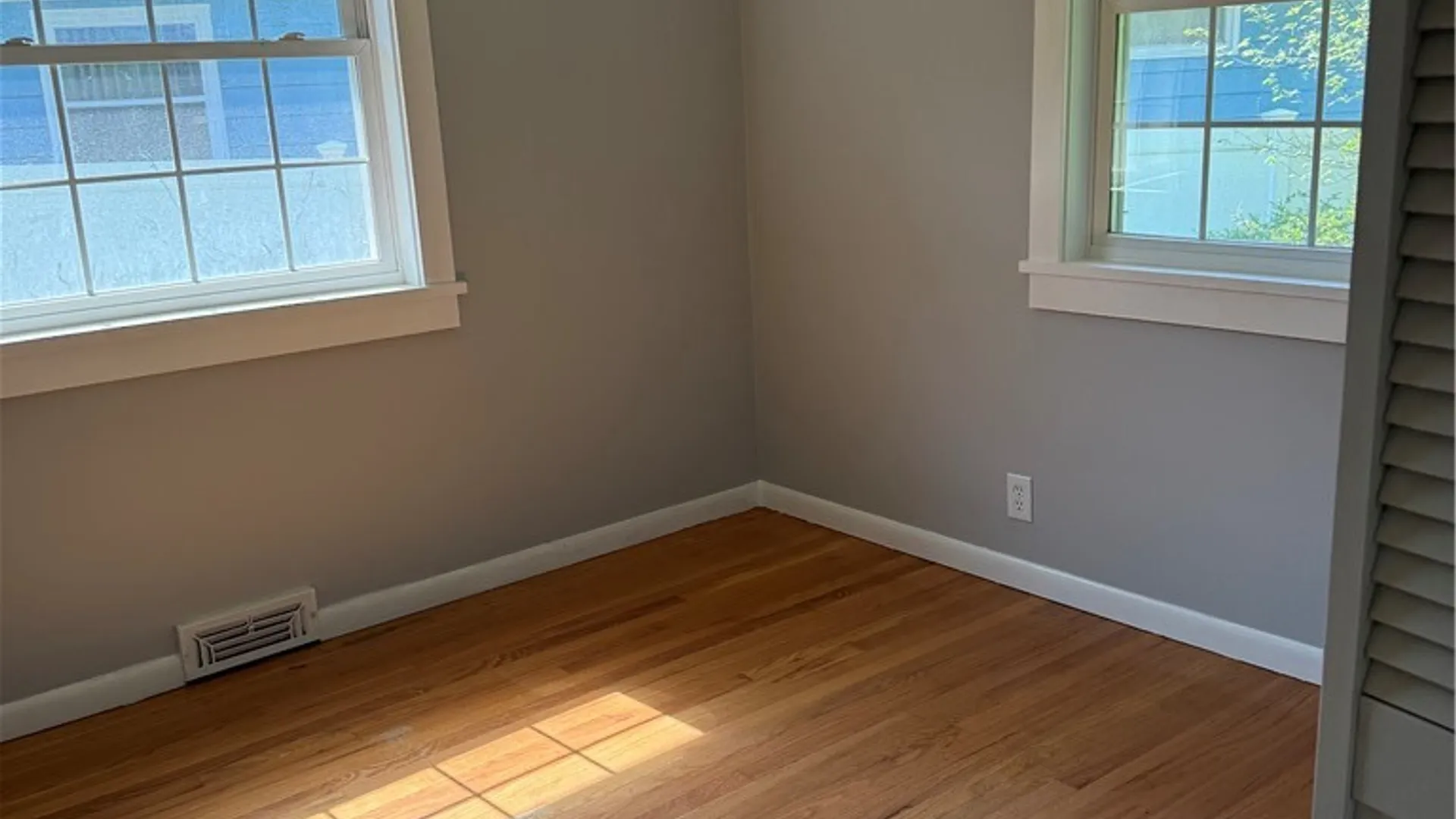 Property at 200 Gifford Parkway, Syracuse, NY 13214 3
