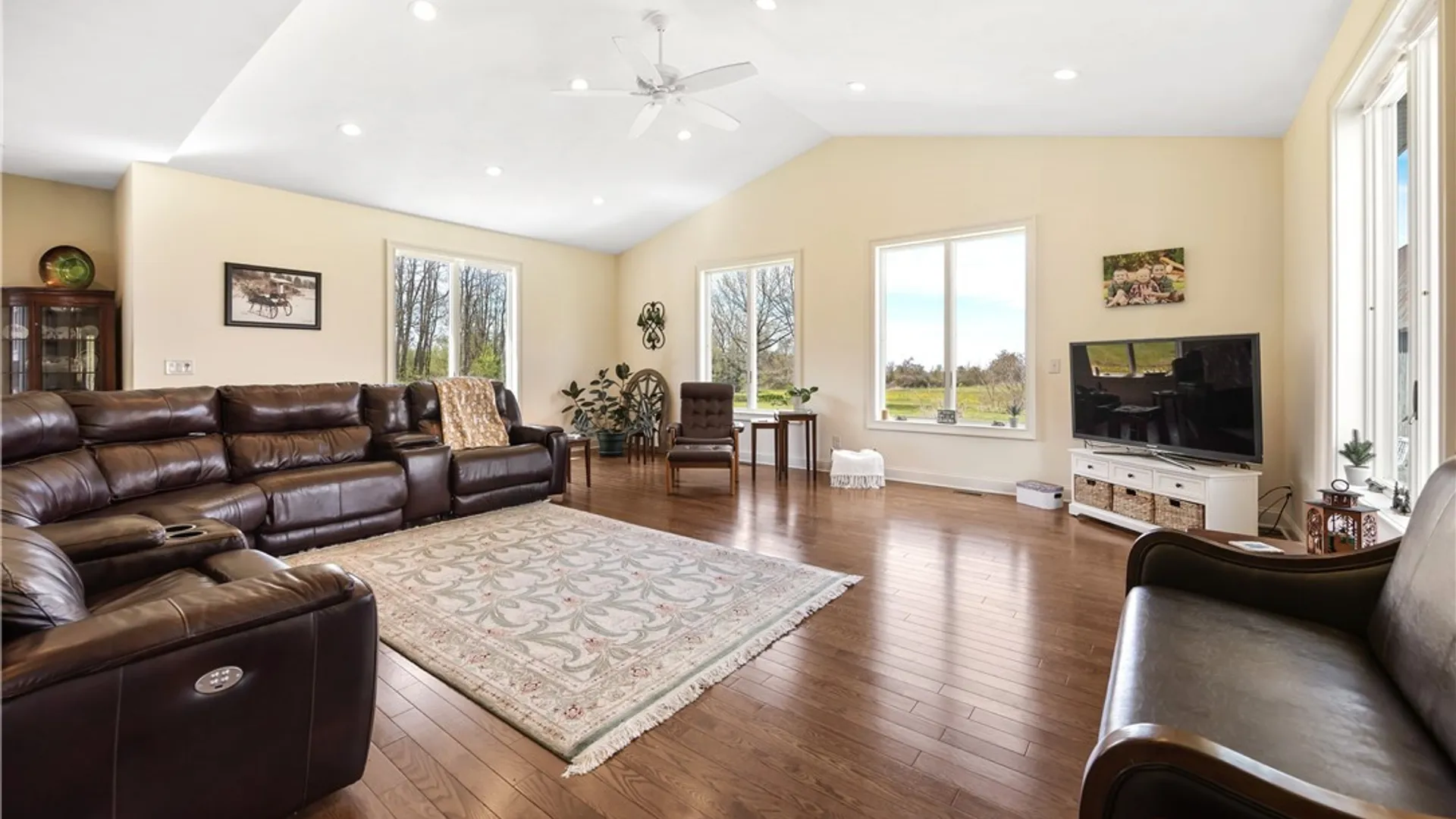 Property at 1881 Old Seneca, Skaneateles, NY 13108 18