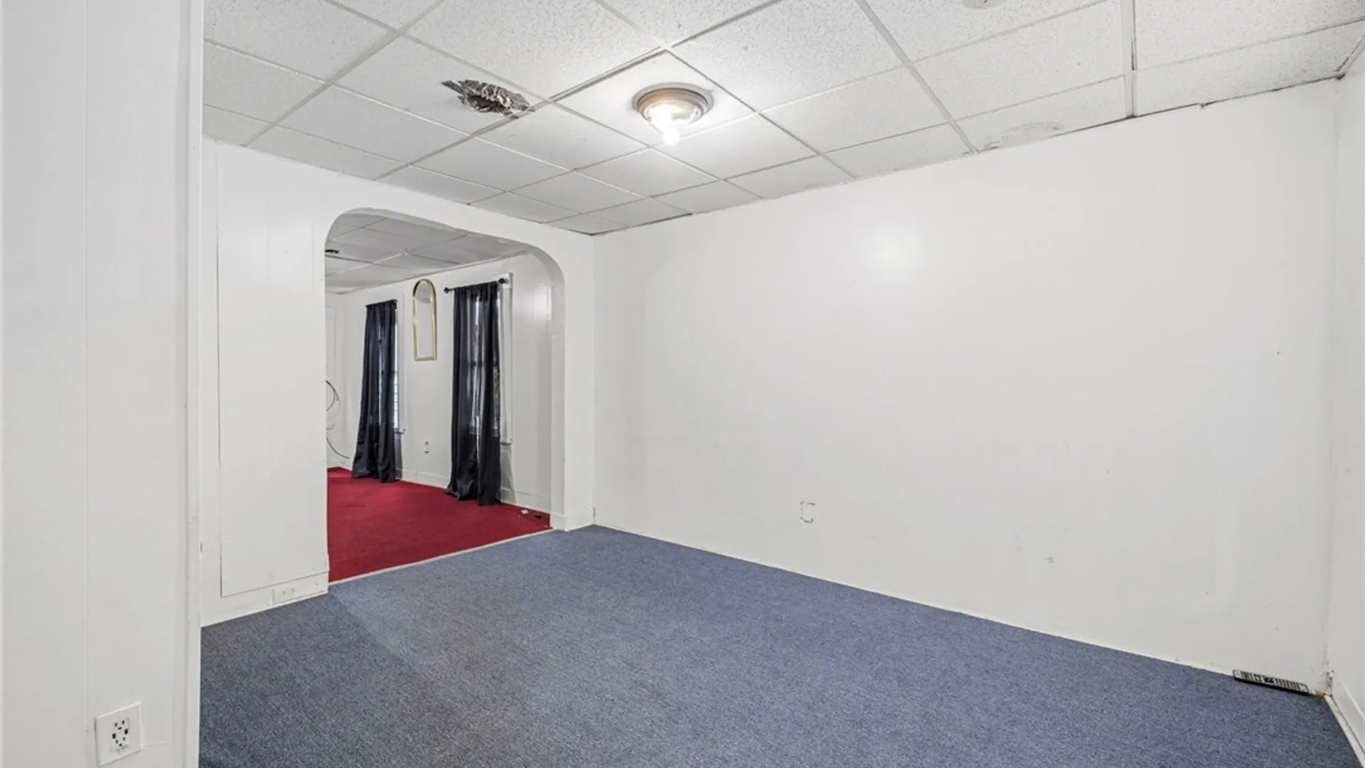 Property at 165 Glenwood Avenue, Buffalo, NY 14208 3