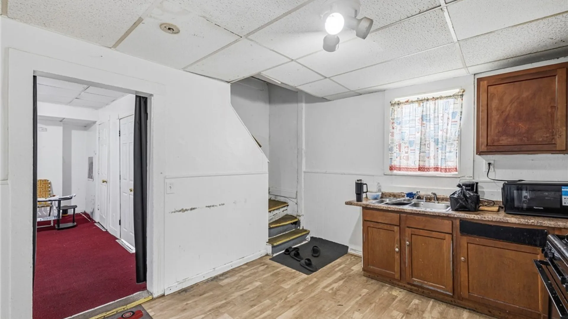Property at 165 Glenwood Avenue, Buffalo, NY 14208 11