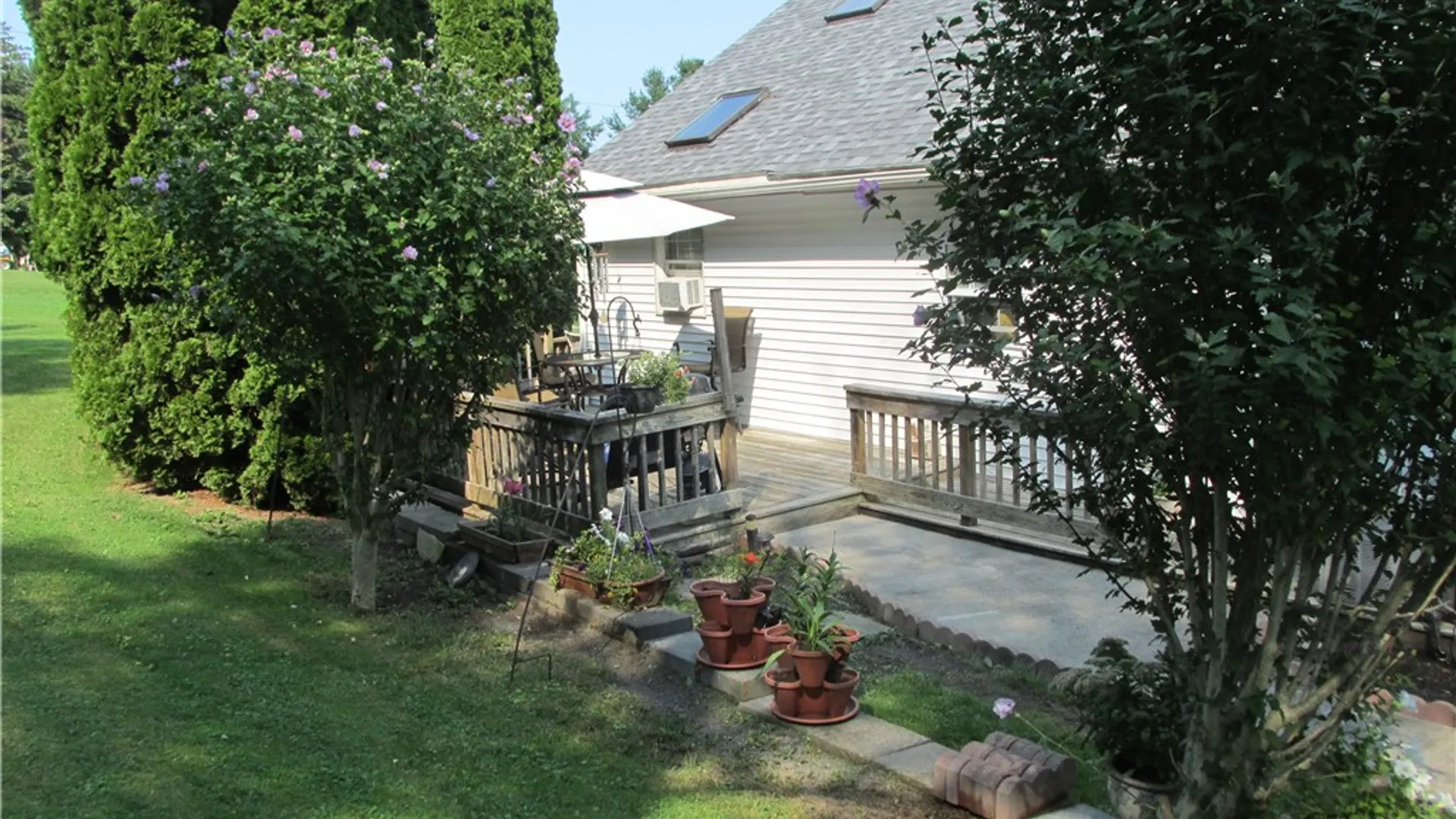 Property at 10293 Connecticut Ave, Huron, NY 14590 44