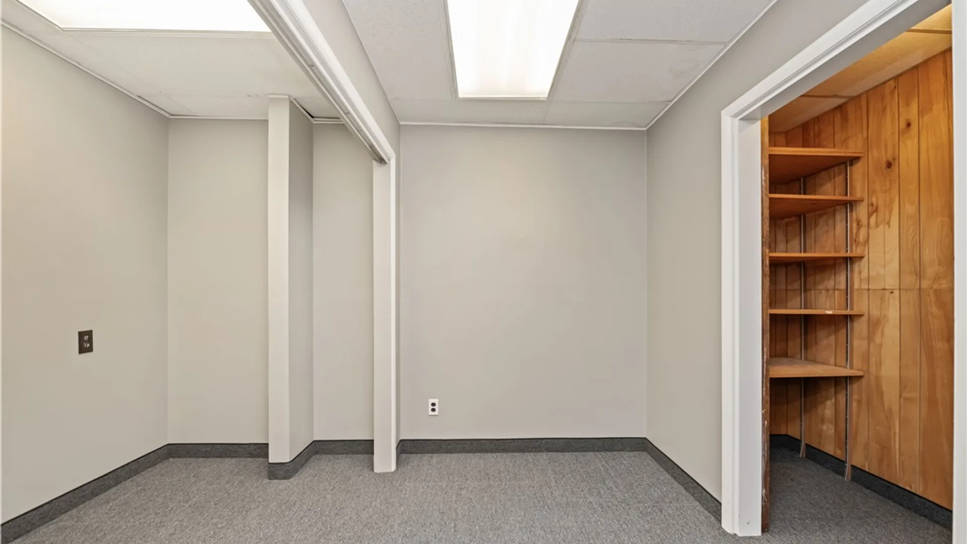 Property at 1600 Lyell Avenue, Rochester, NY 14606 26