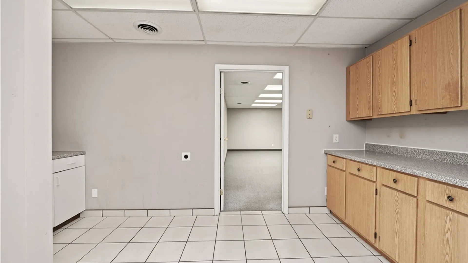 Property at 1600 Lyell Avenue, Rochester, NY 14606 30