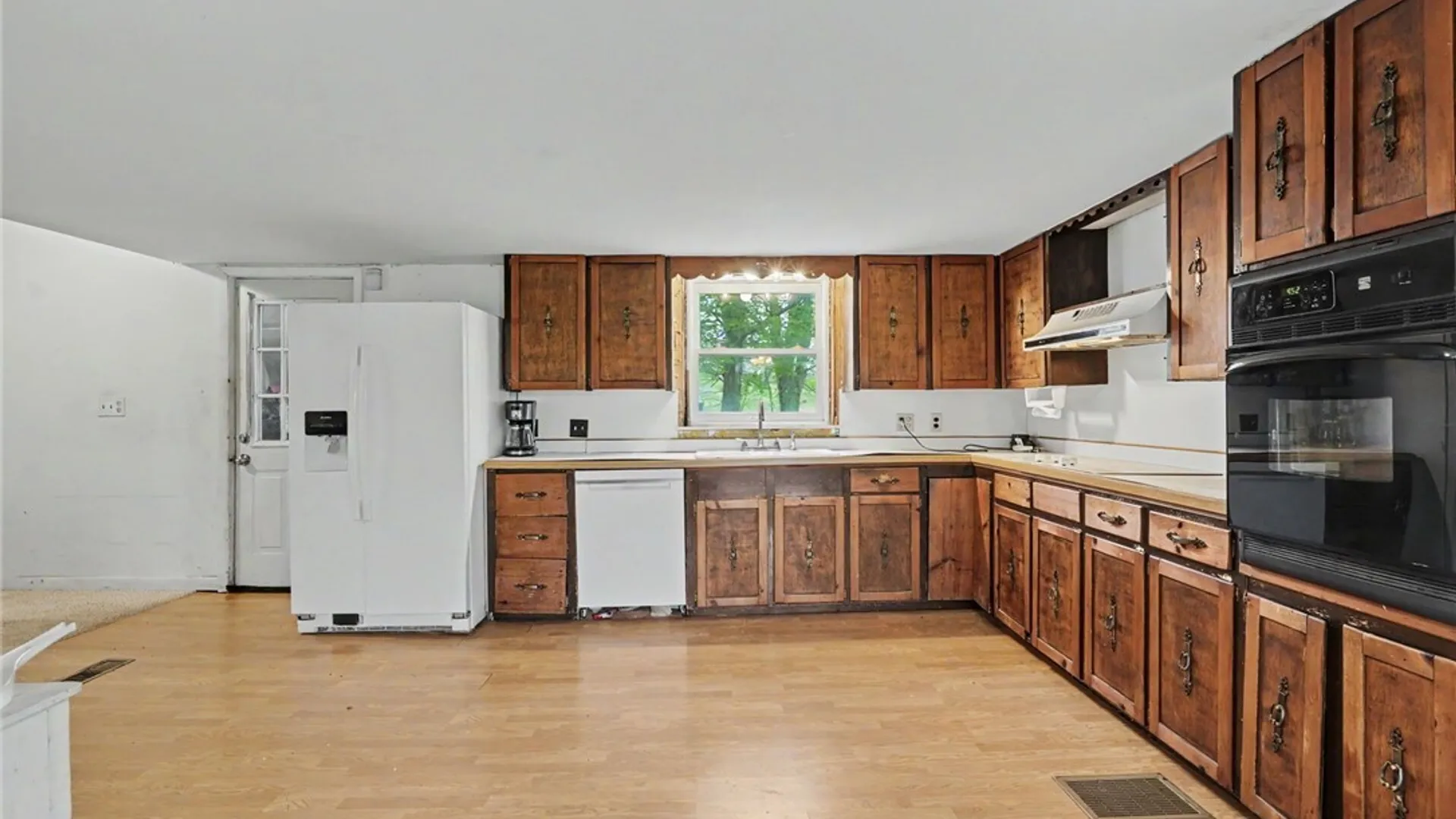 Property at 6300 Hill Road, Hume, NY 14735 10