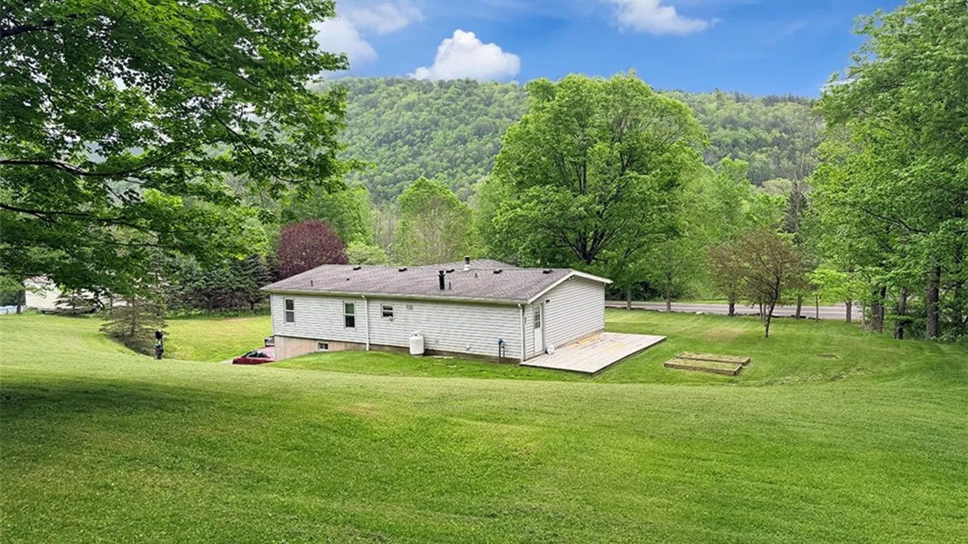 Property at 1403 County Road 3, Middletown, NY 12455 5