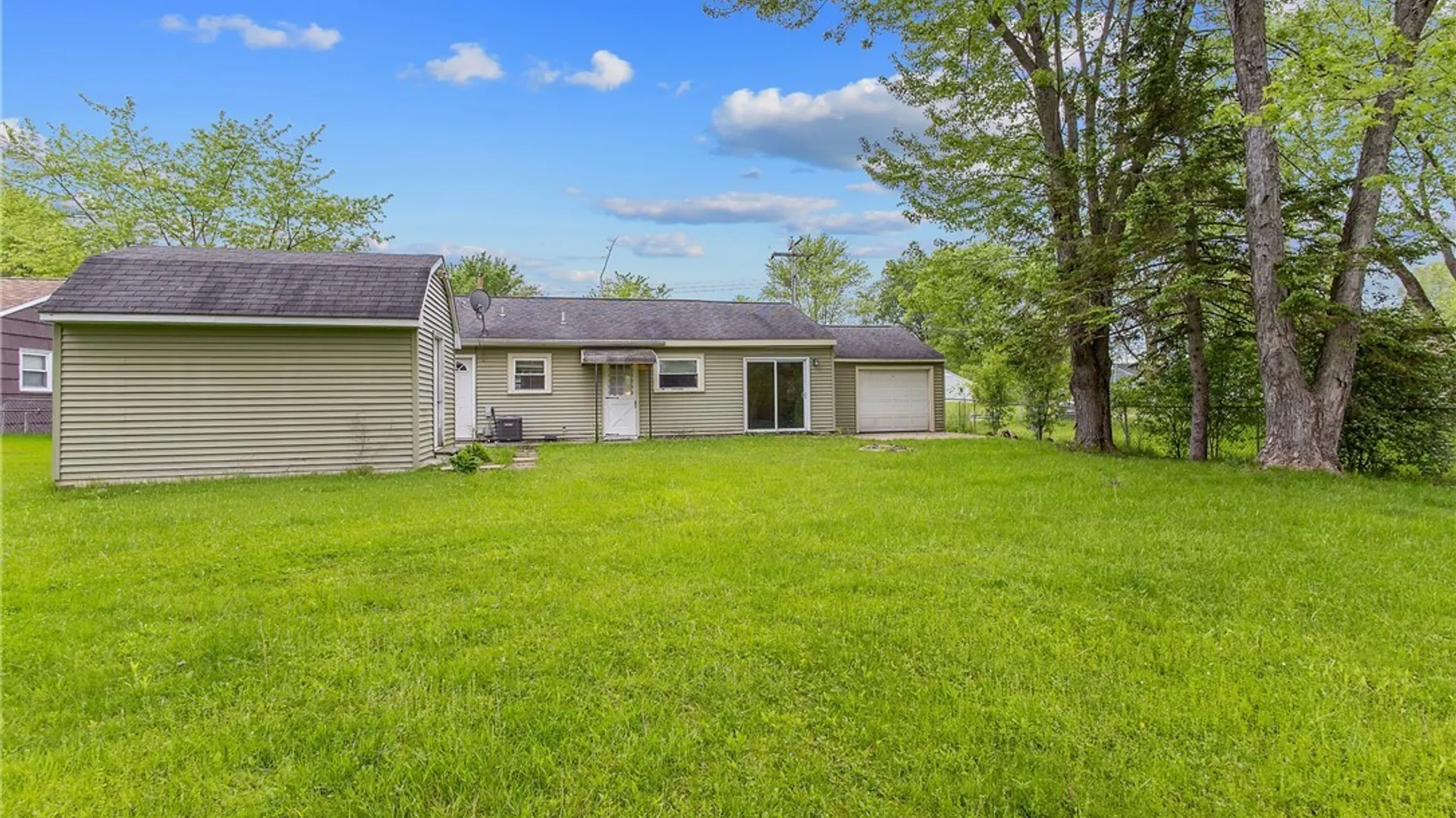 Property at 7844 Rinaldo Boulevard, Cicero, NY 13030 25