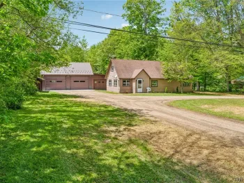 Property at 11869 Route 16, Yorkshire, NY 14042