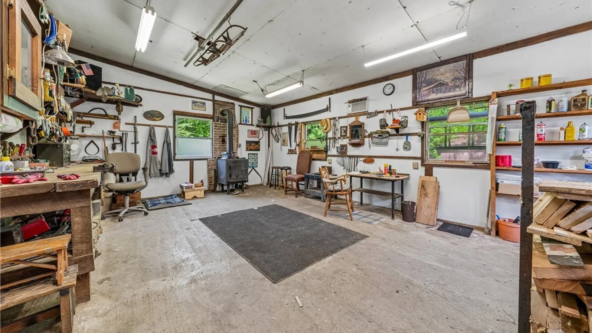 Property at 11869 Route 16, Yorkshire, NY 14042 5