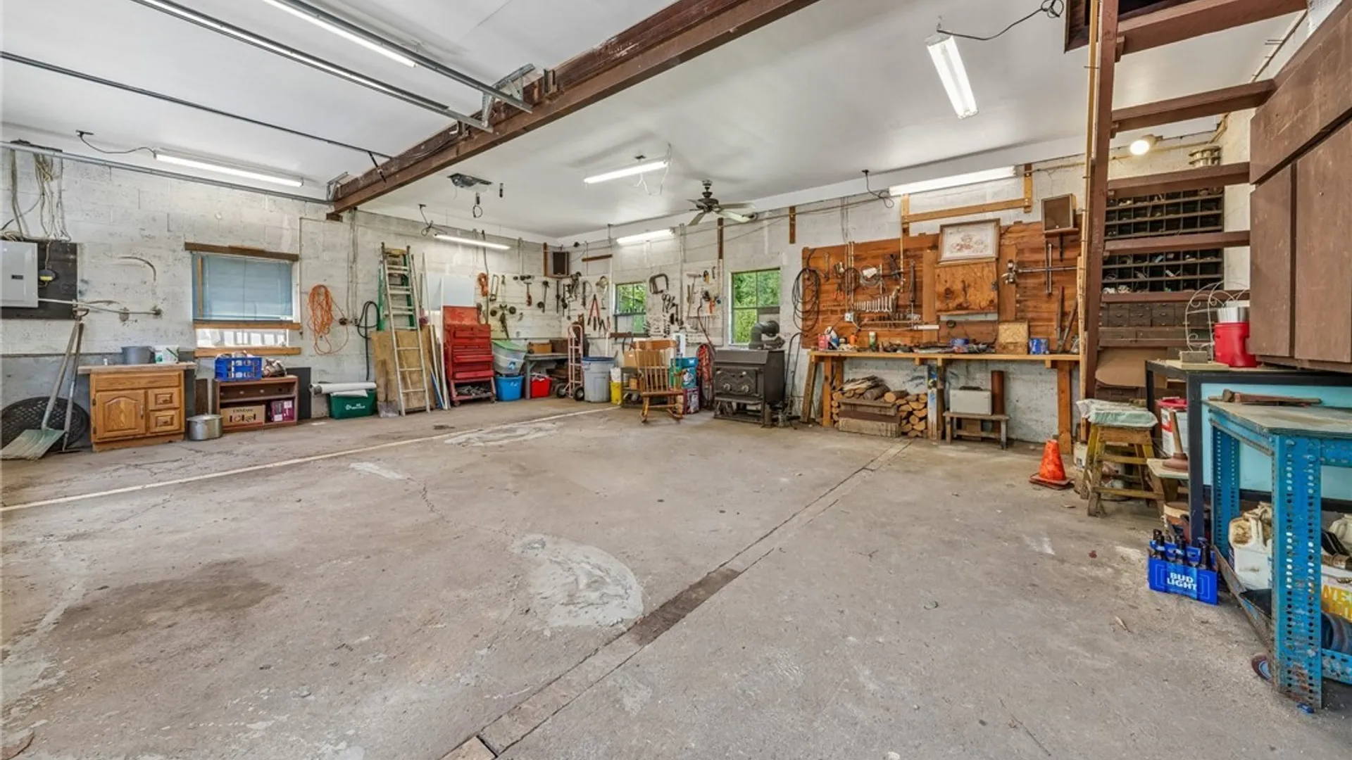 Property at 11869 Route 16, Yorkshire, NY 14042 4