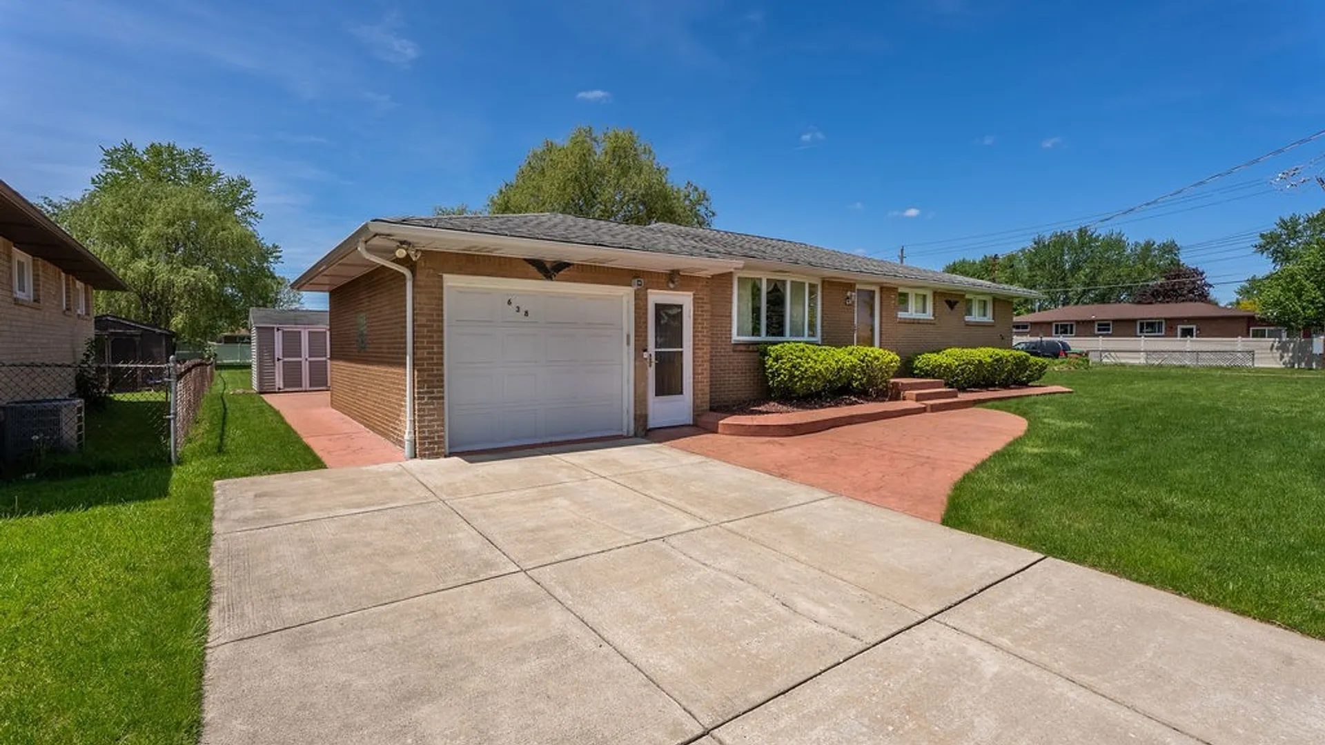 Property at 638 Borden Road, Cheektowaga, NY 14227 3