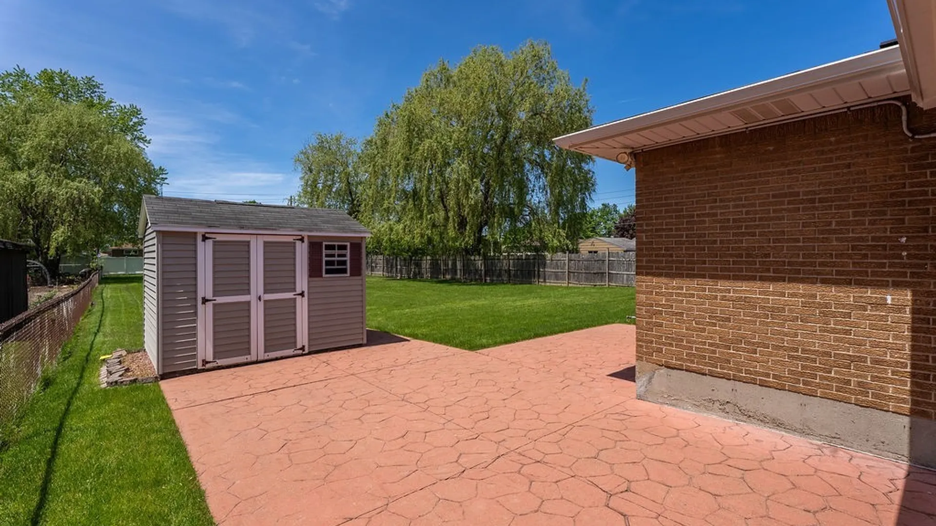 Property at 638 Borden Road, Cheektowaga, NY 14227 5