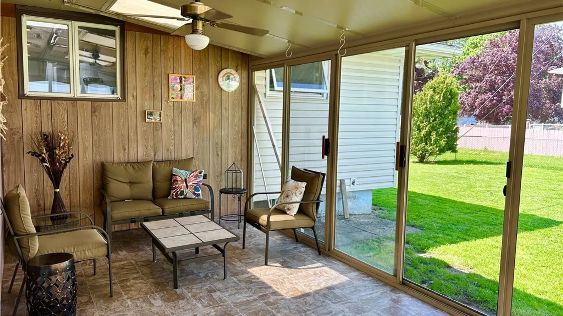 Property at 4 Oakwood Drive, Cheektowaga, NY 14227 29