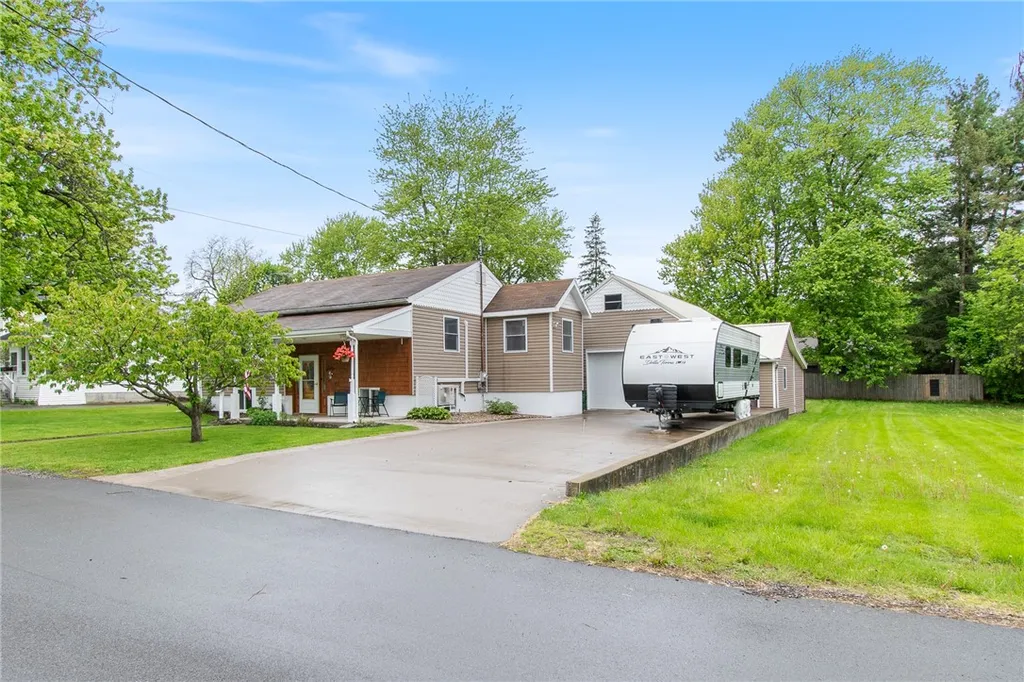 Property at 19 E Kendig Street, Fayette, NY 13165