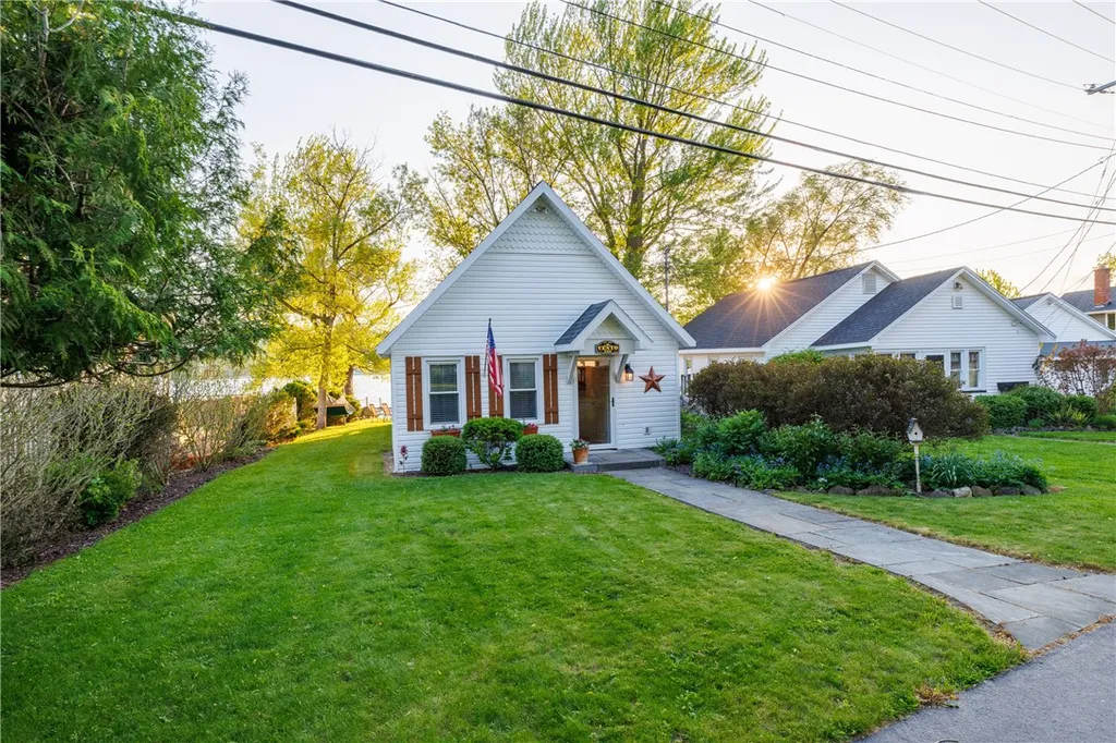 Property at 5414 Hamilton Pt, Richmond, NY 14471